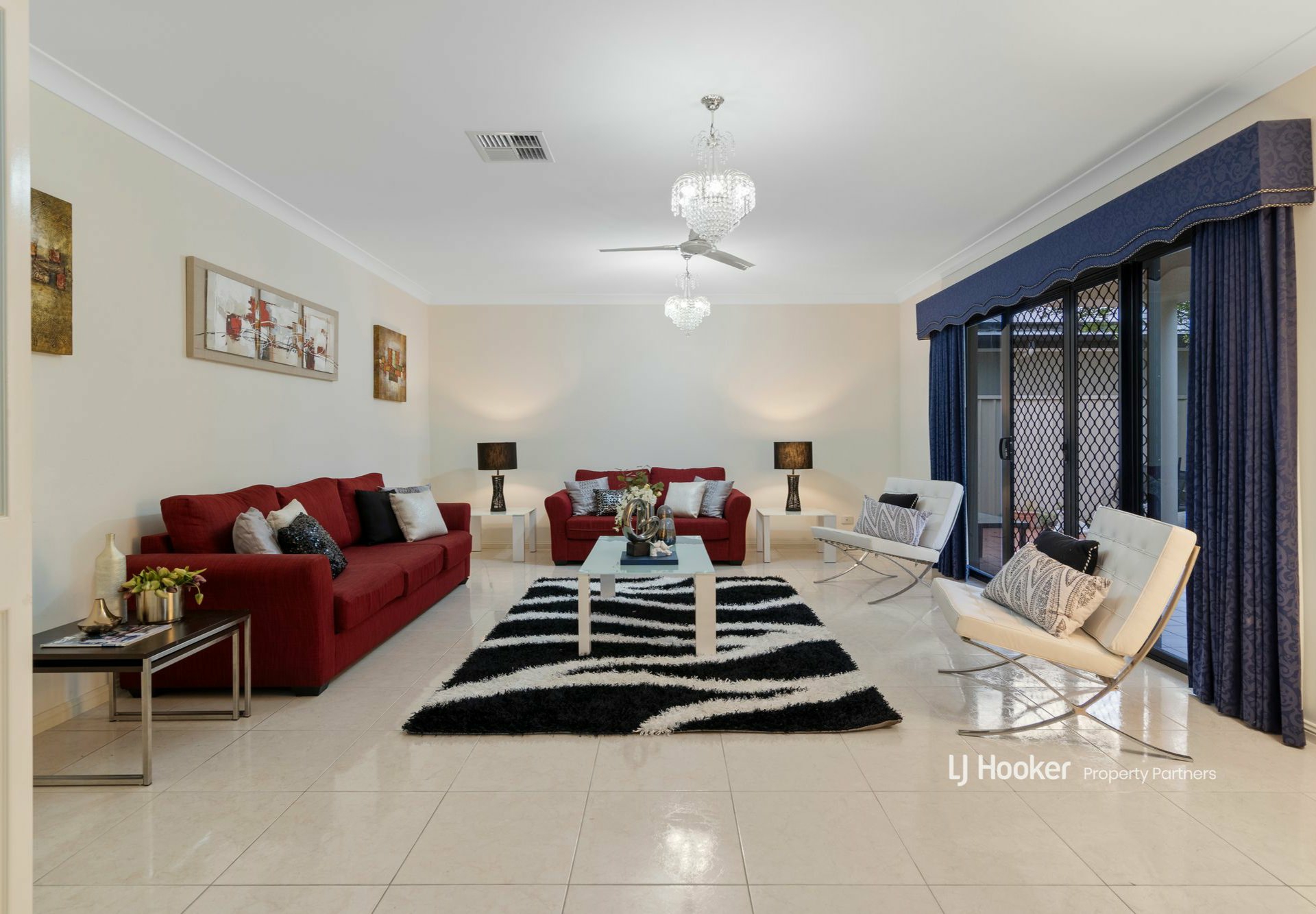 63 Dandelion Street, EIGHT MILE PLAINS