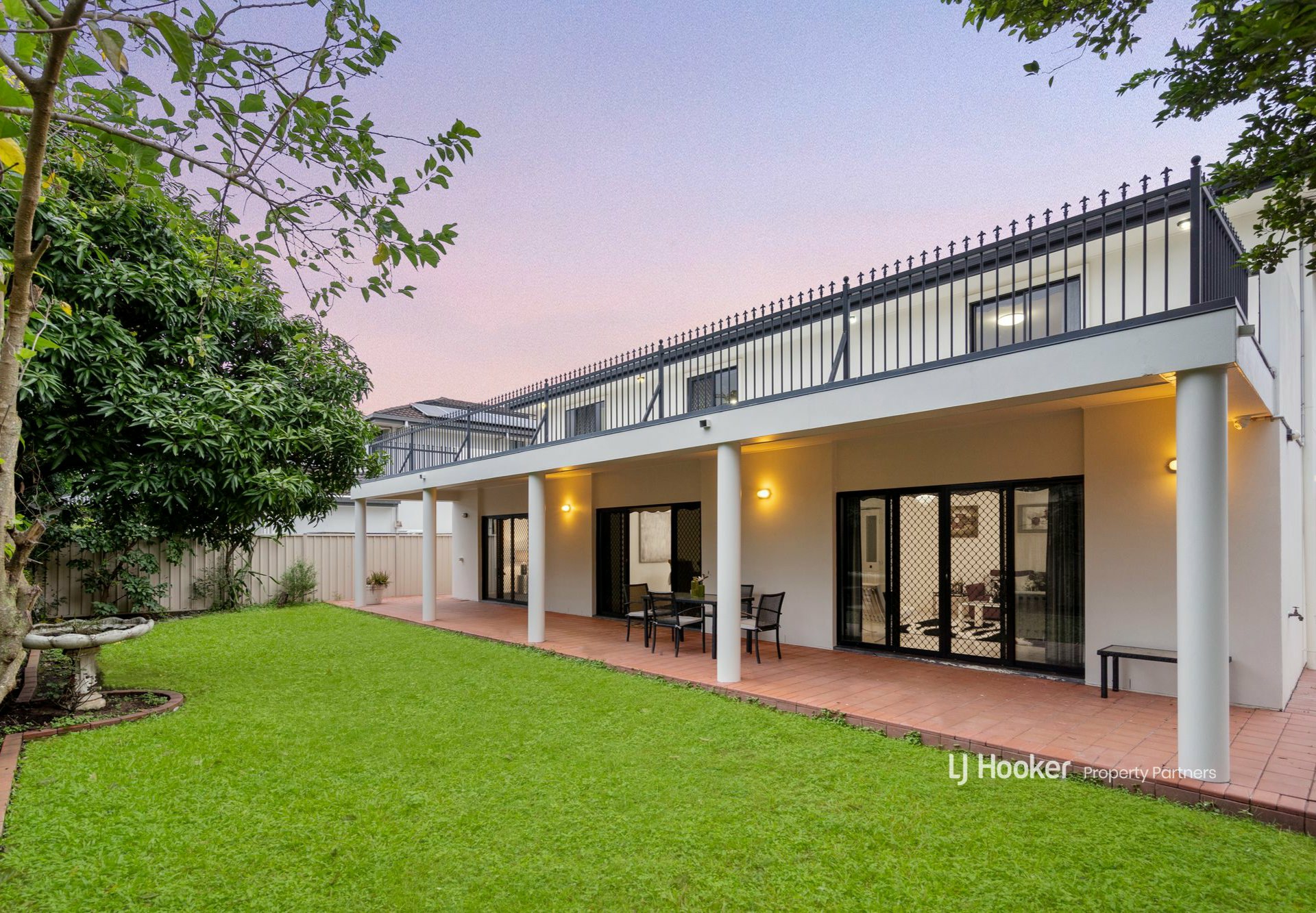 63 Dandelion Street, EIGHT MILE PLAINS