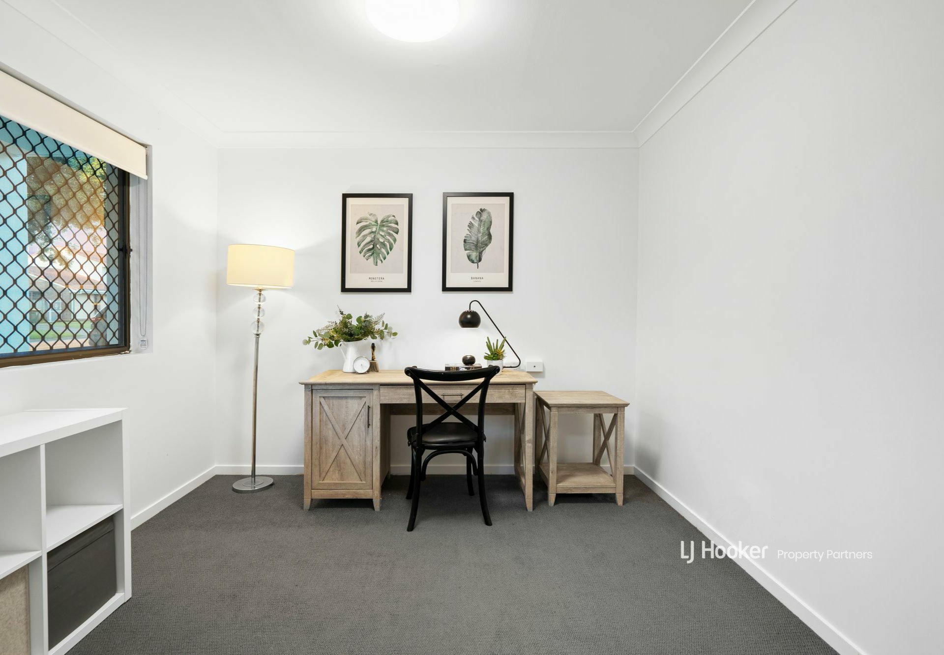 9 Mapleleaf Street, EIGHT MILE PLAINS