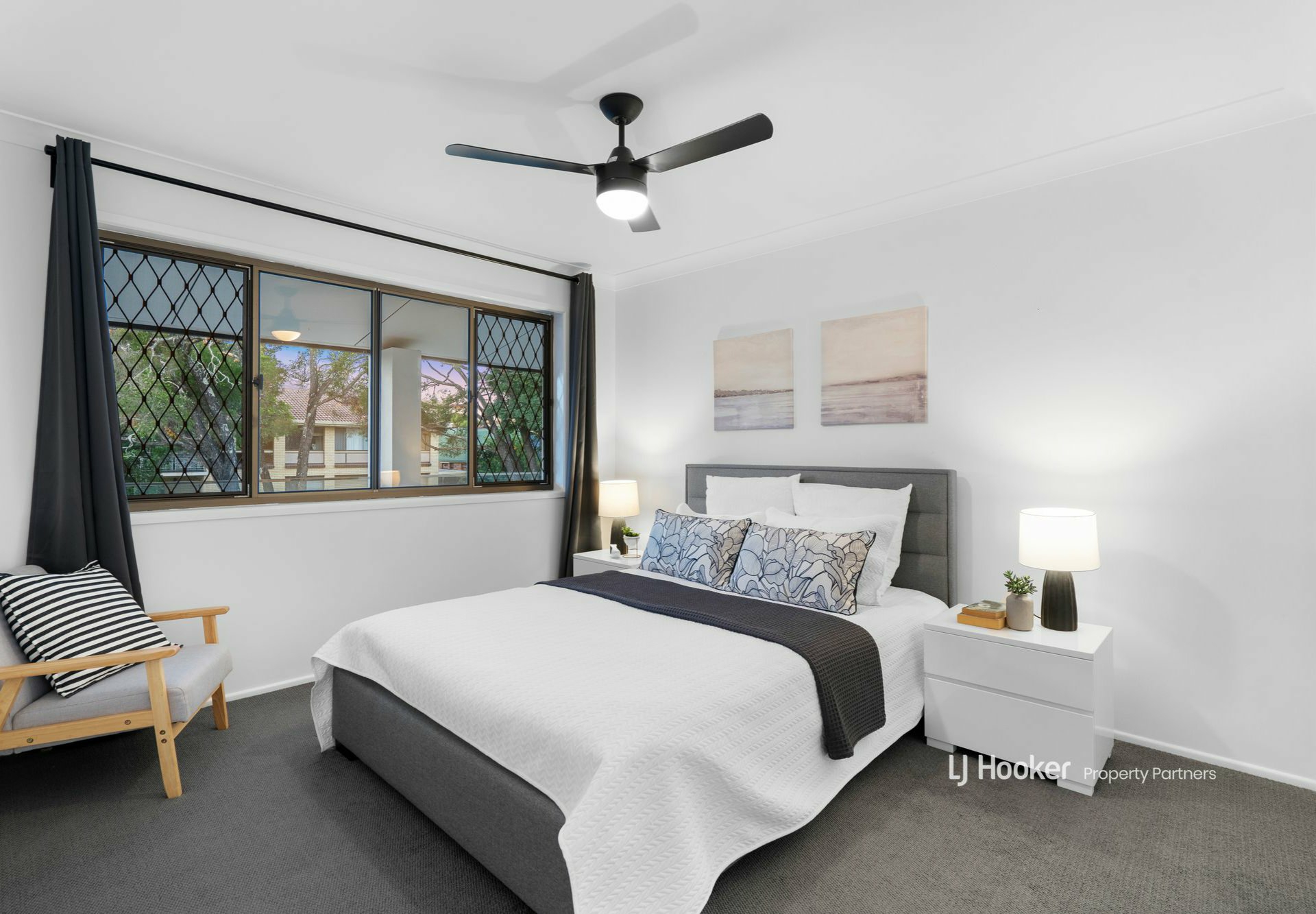9 Mapleleaf Street, EIGHT MILE PLAINS