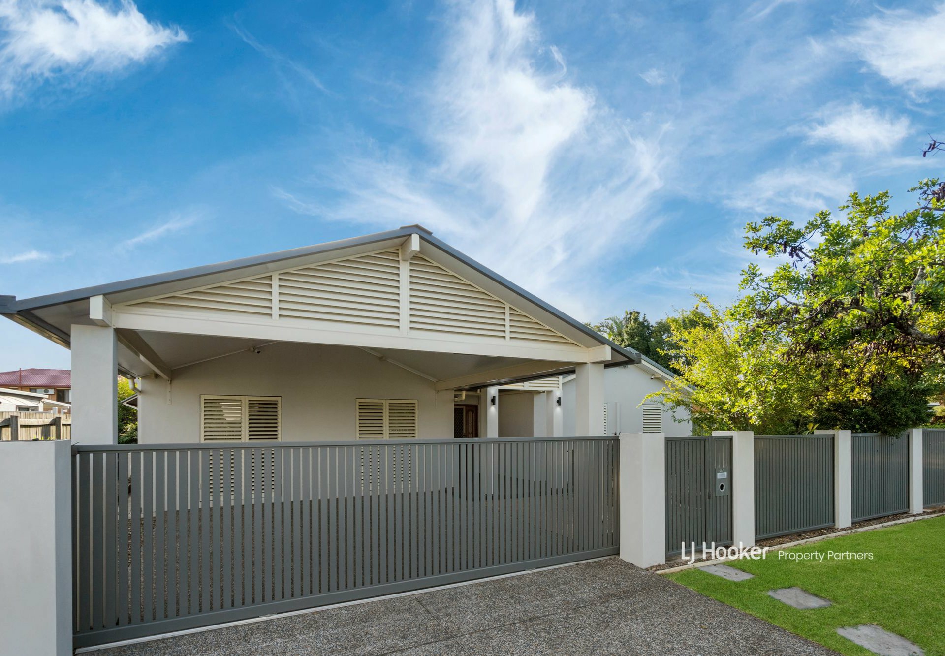27 Amarna Street, EIGHT MILE PLAINS