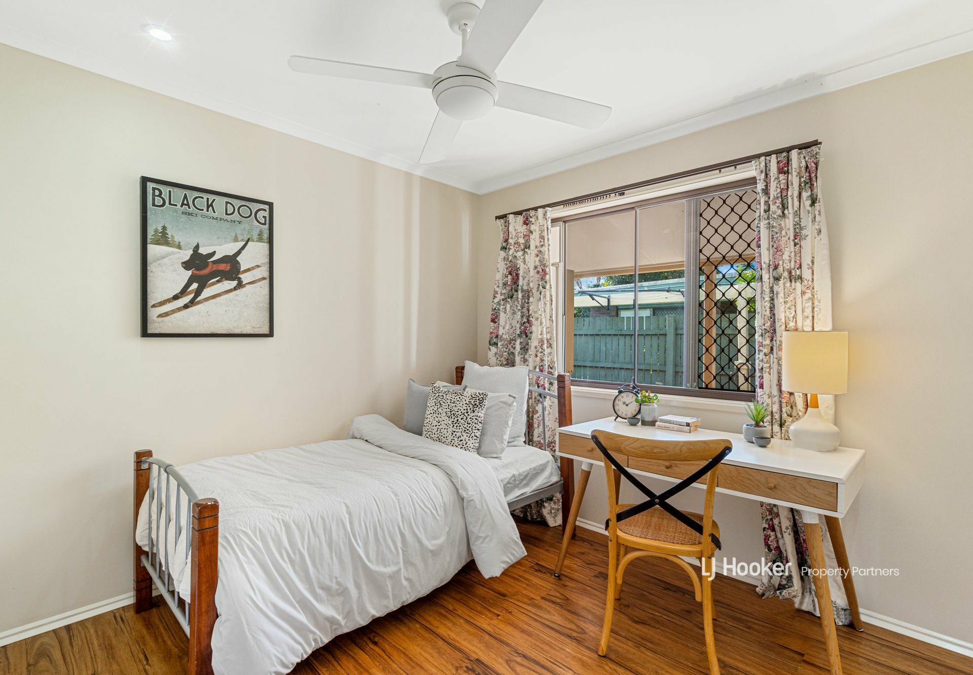 27 Amarna Street, EIGHT MILE PLAINS
