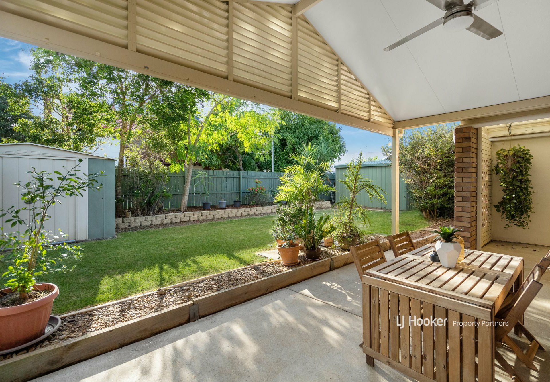 27 Amarna Street, EIGHT MILE PLAINS
