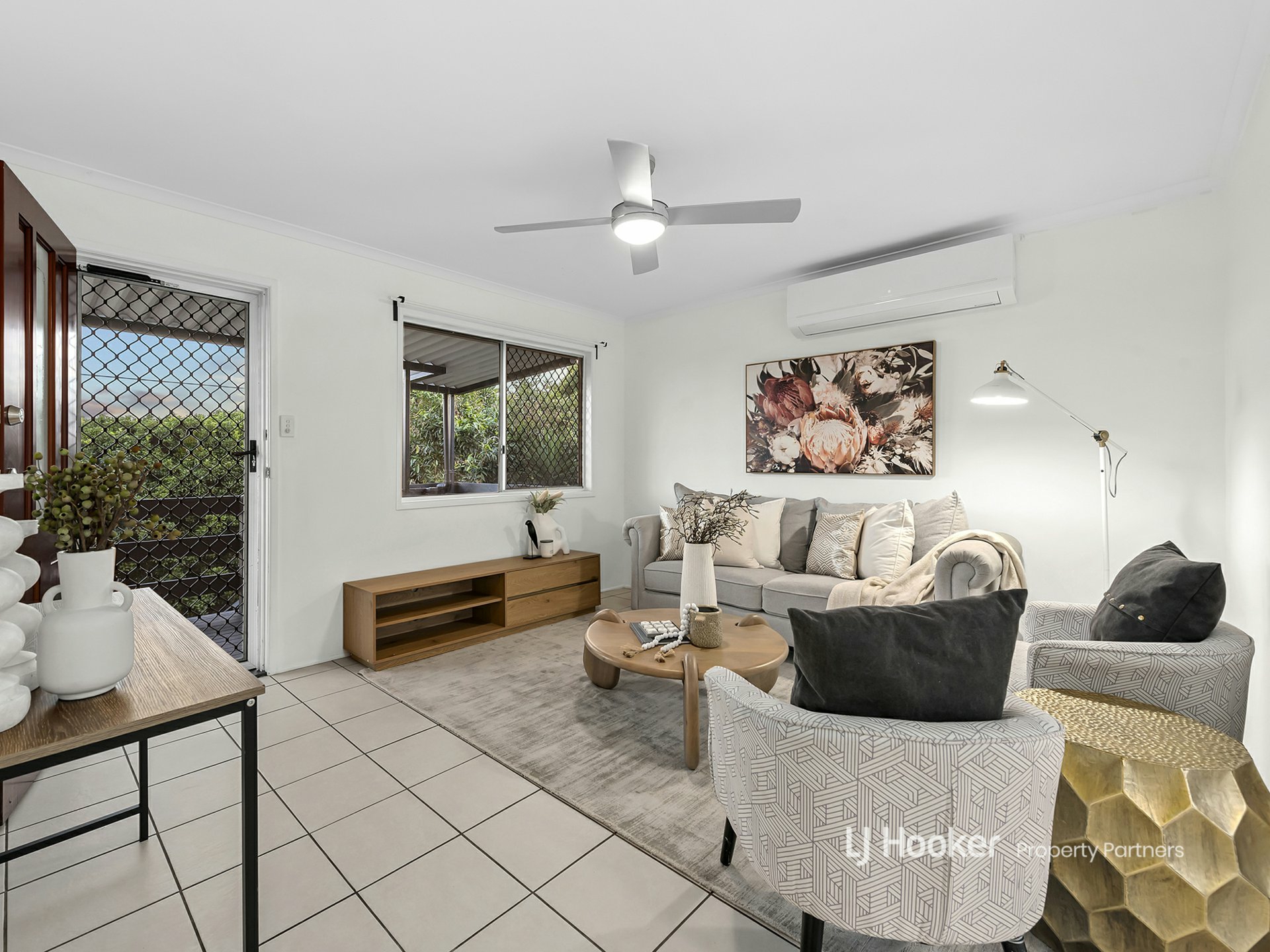 87 Muchow Road, WATERFORD WEST