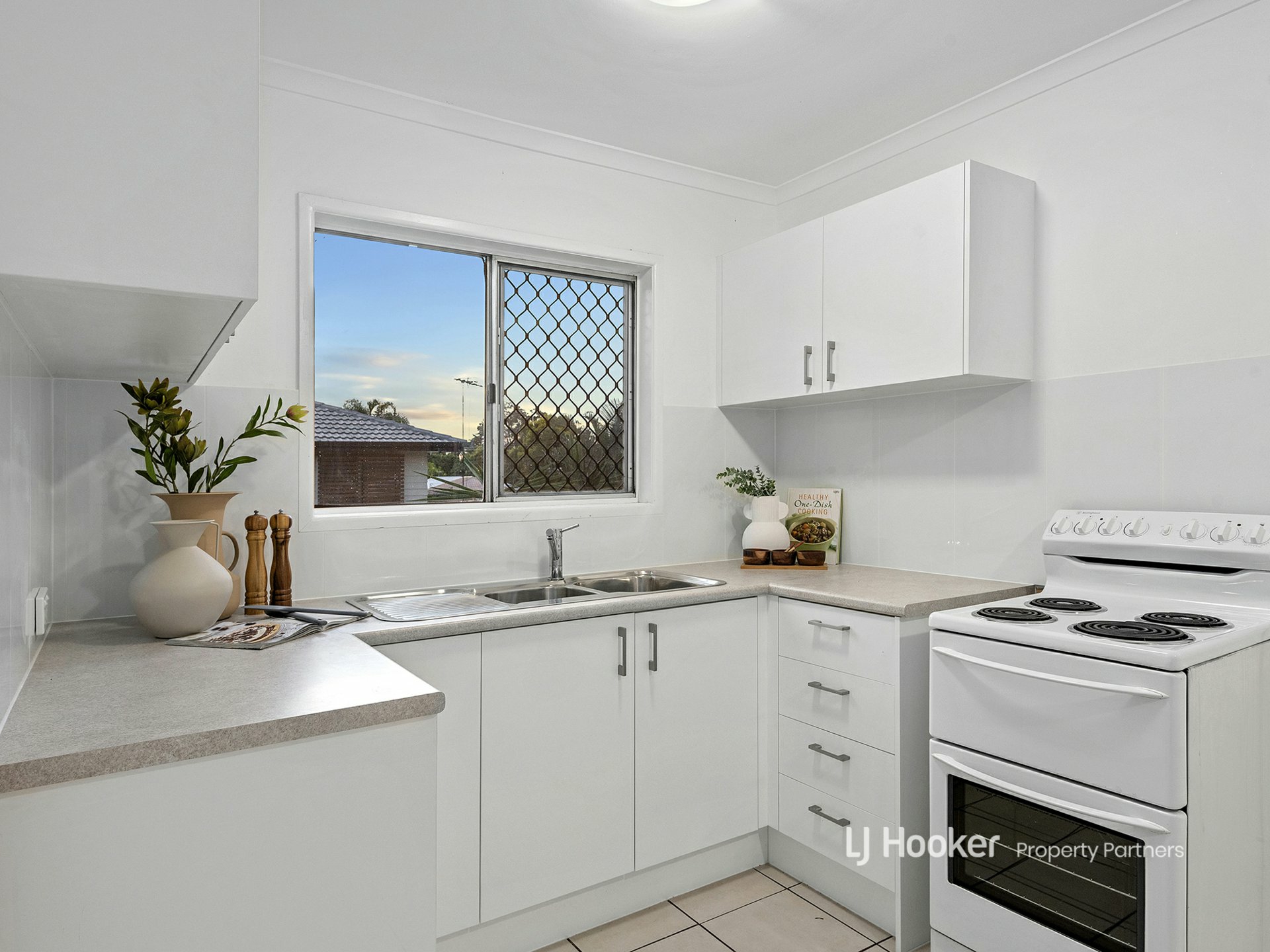 87 Muchow Road, WATERFORD WEST