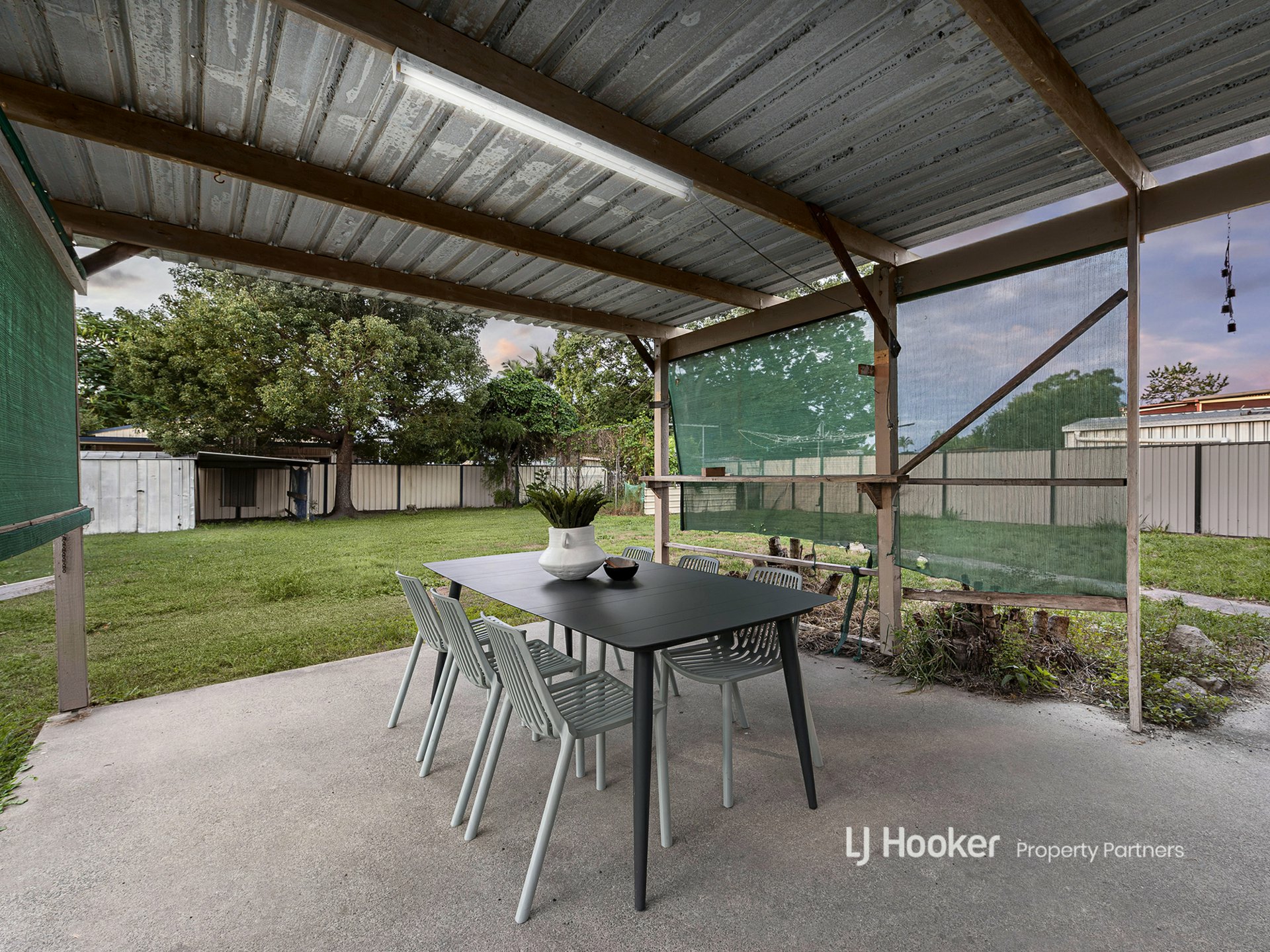 87 Muchow Road, WATERFORD WEST