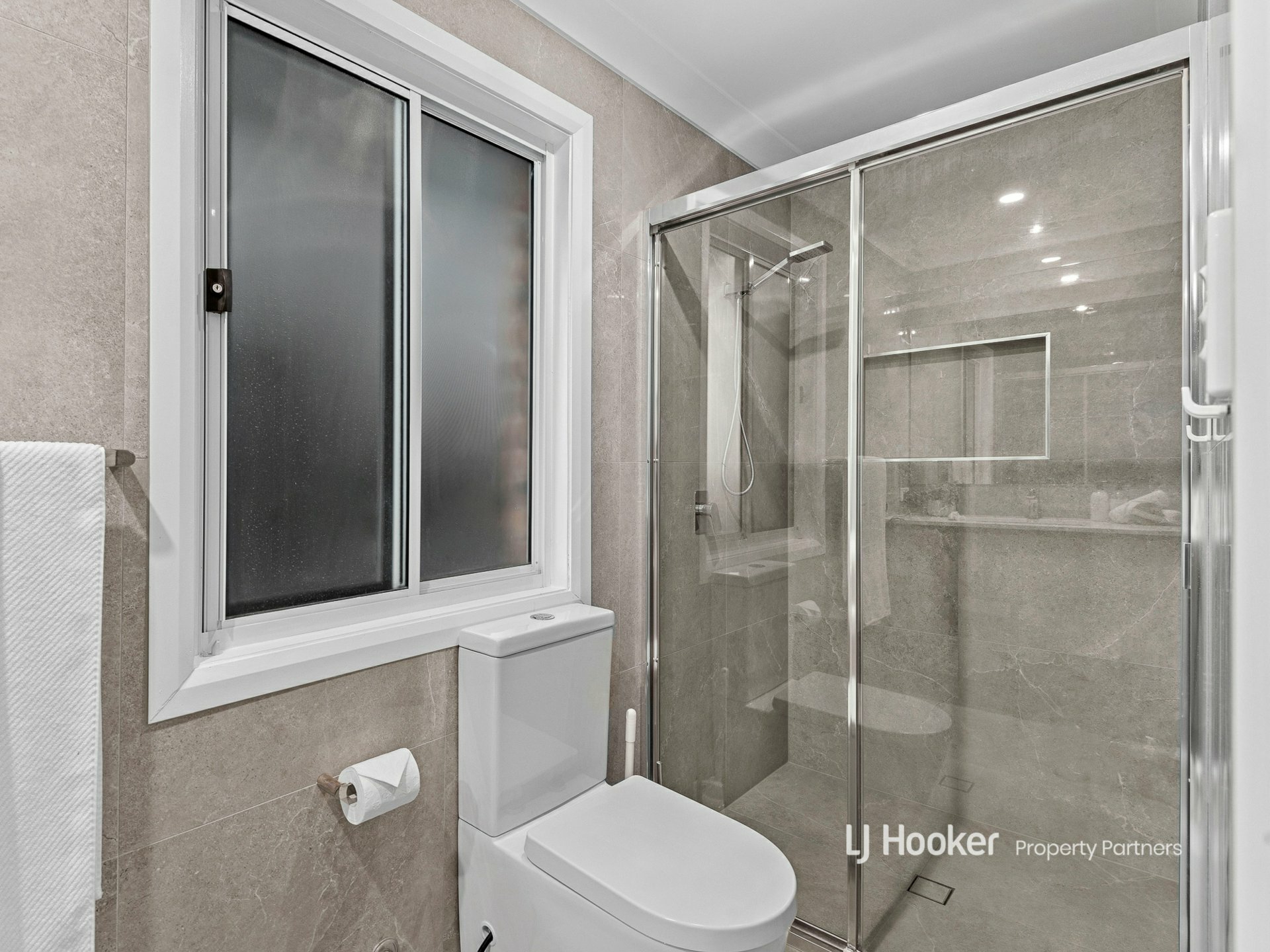 28 Kenora Street, MANSFIELD