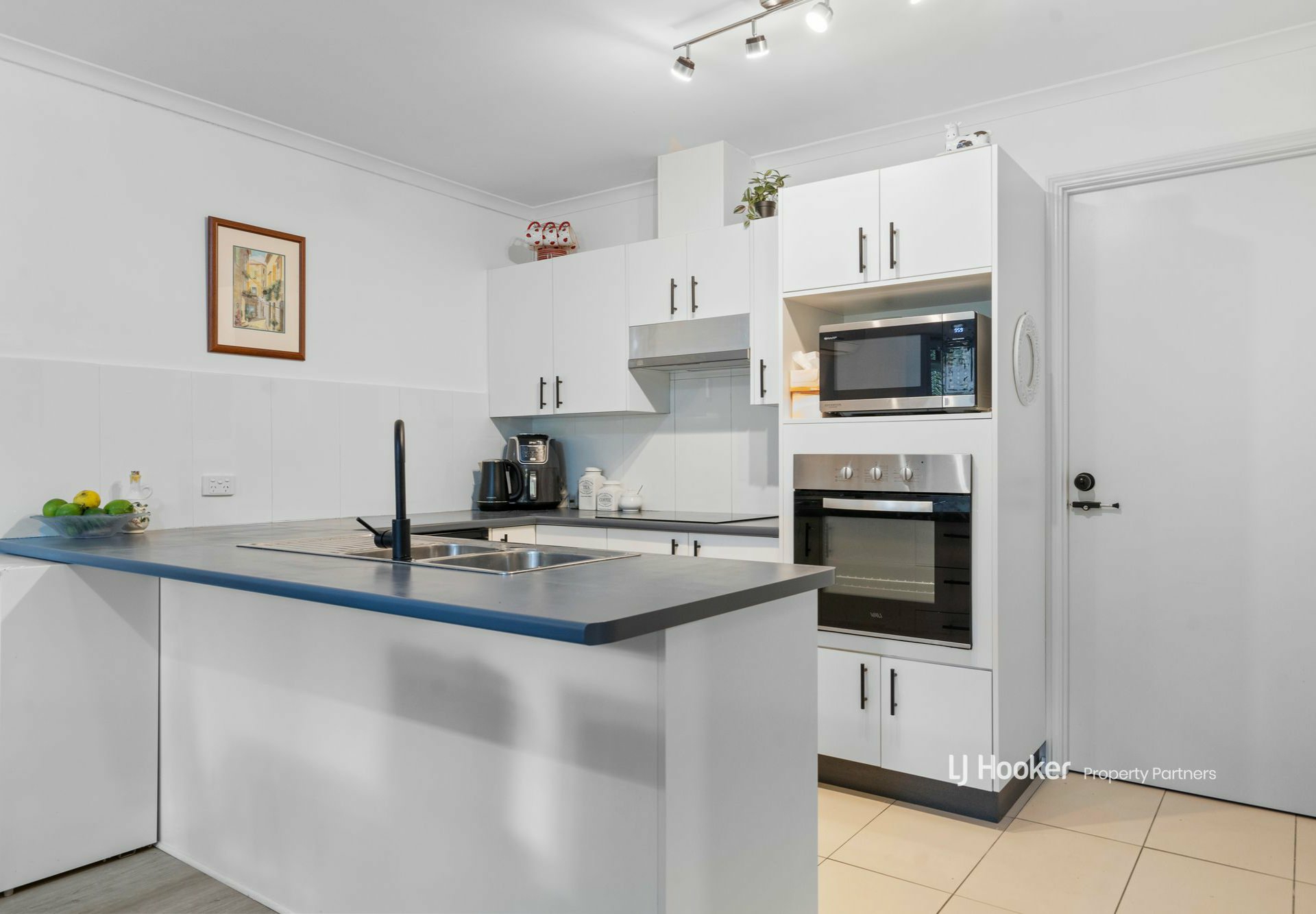 27/5 Carrington Court, ALGESTER