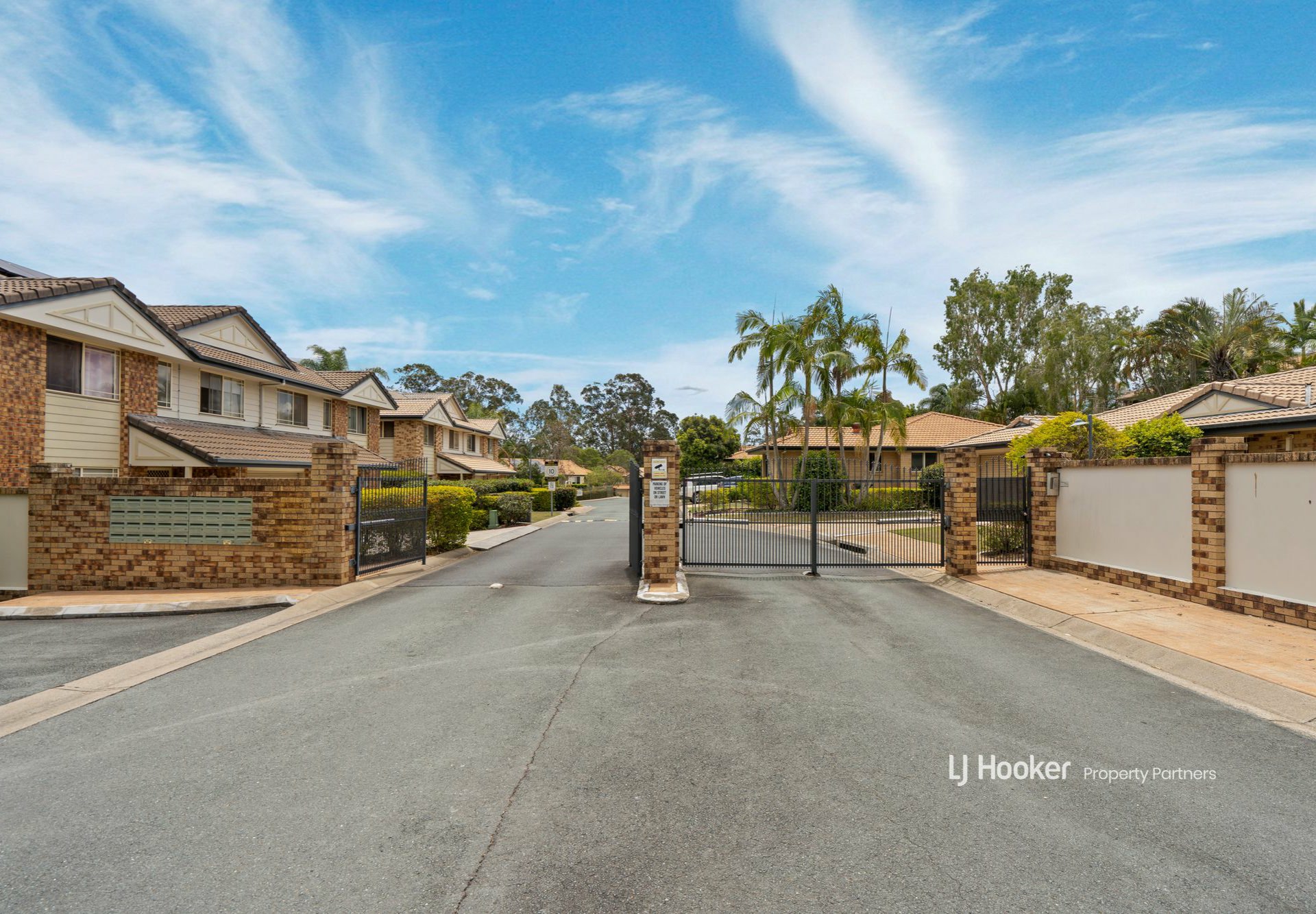 27/5 Carrington Court, ALGESTER