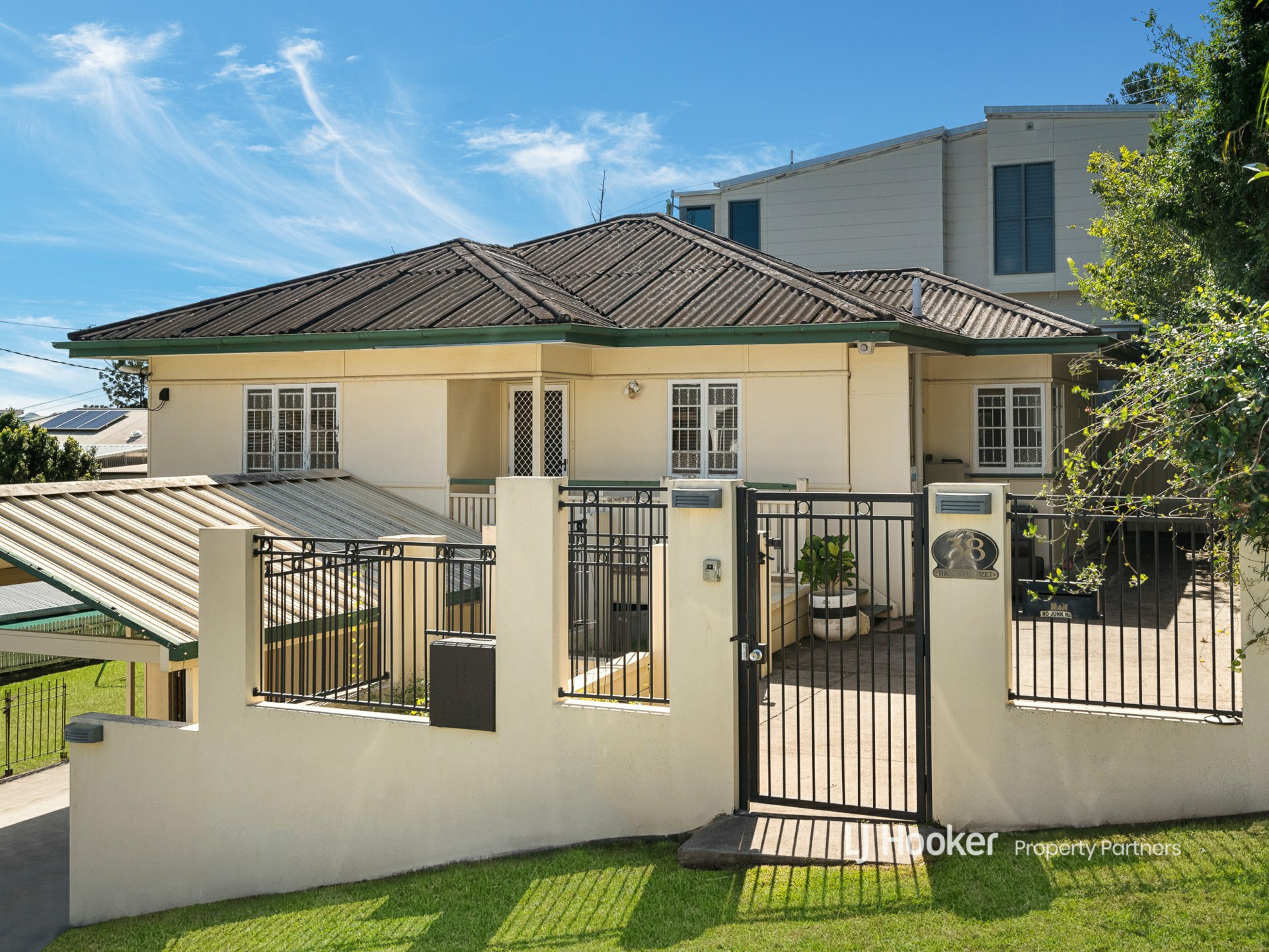 38 Thomson Street, GREENSLOPES