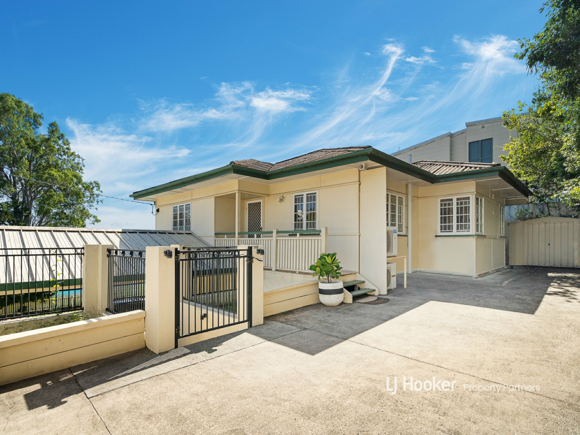 38 Thomson Street, GREENSLOPES