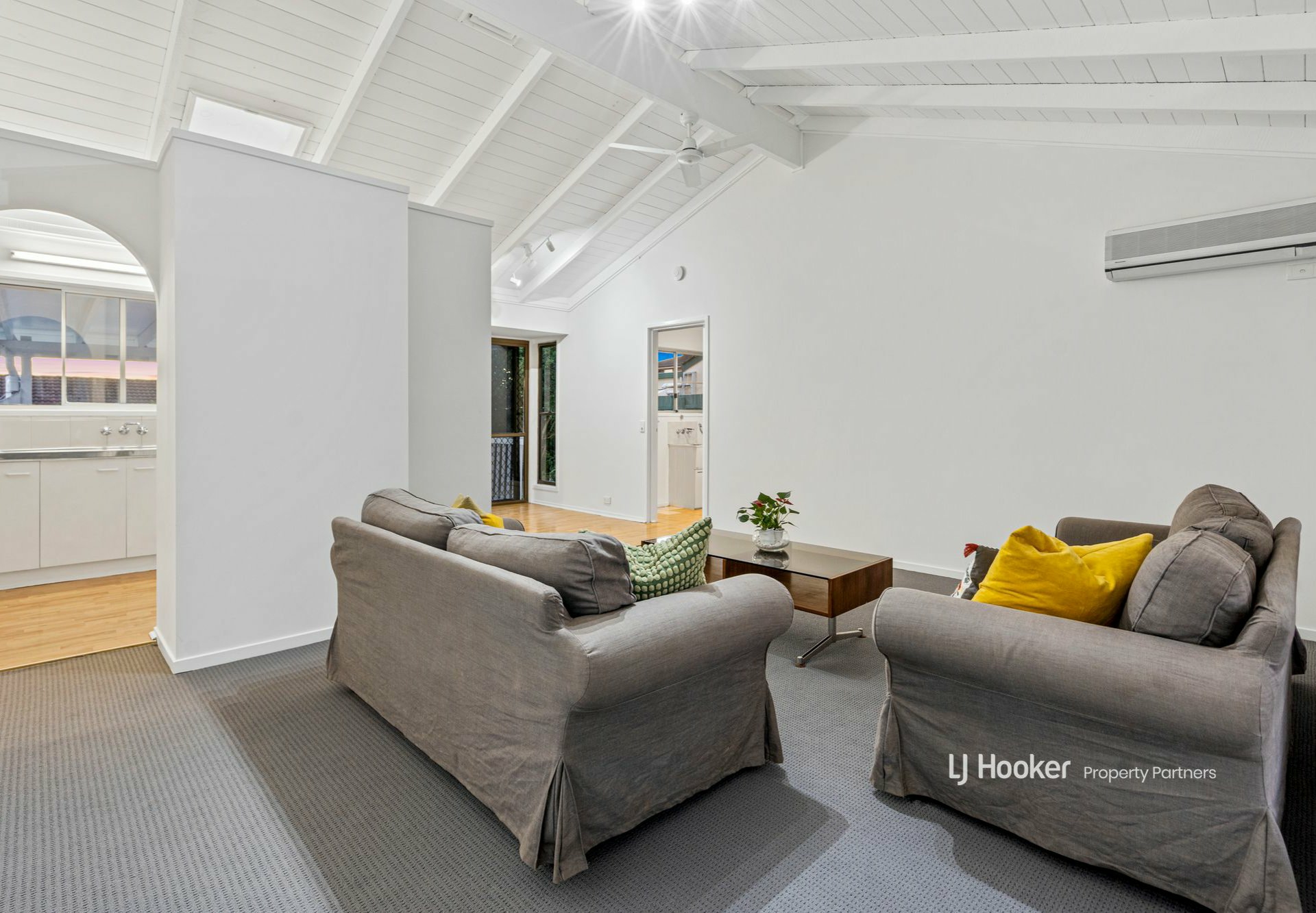 40 Manzill Street, SUNNYBANK HILLS