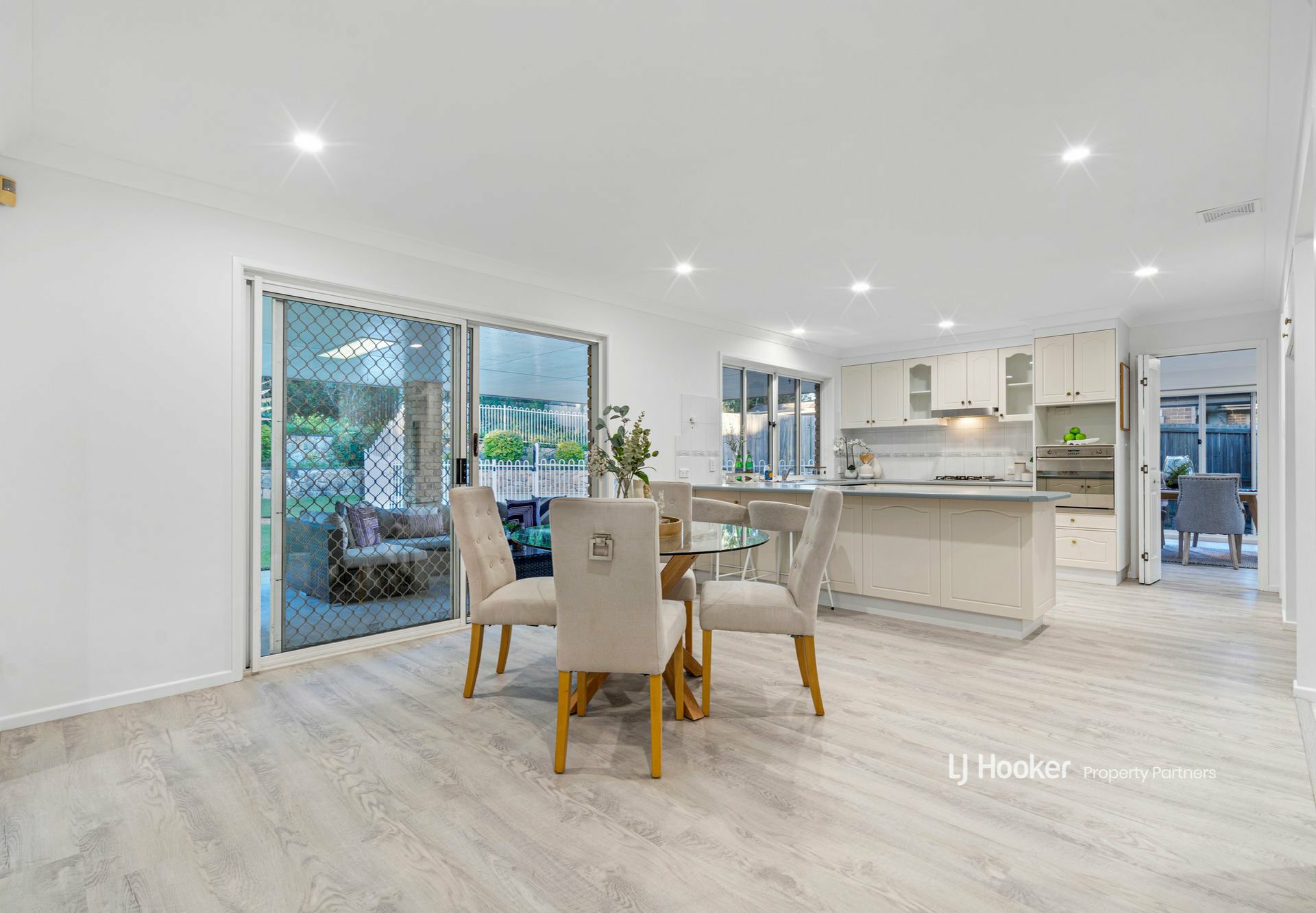 77 Dixon Street, SUNNYBANK