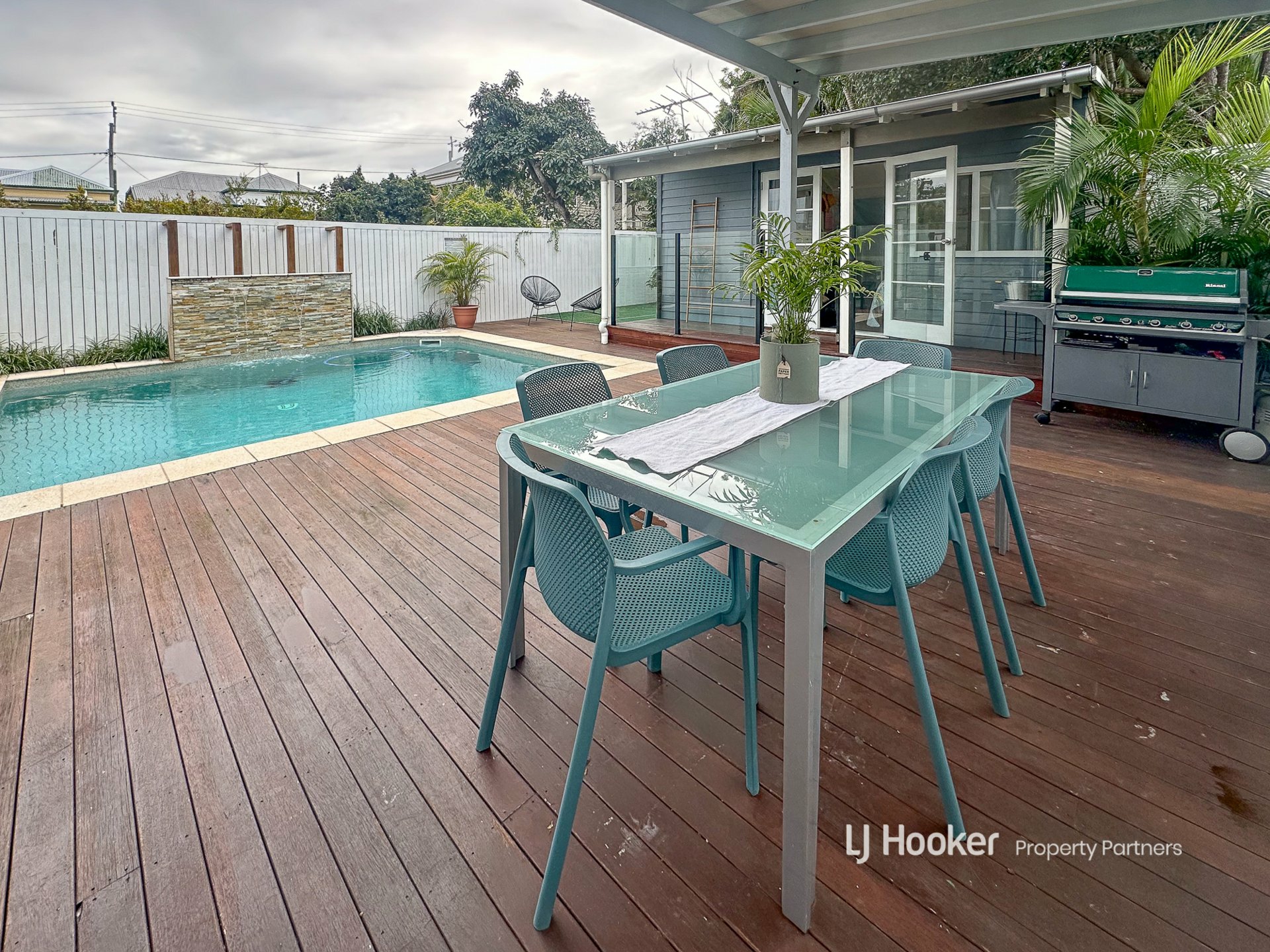 10 Todd Street, SHORNCLIFFE