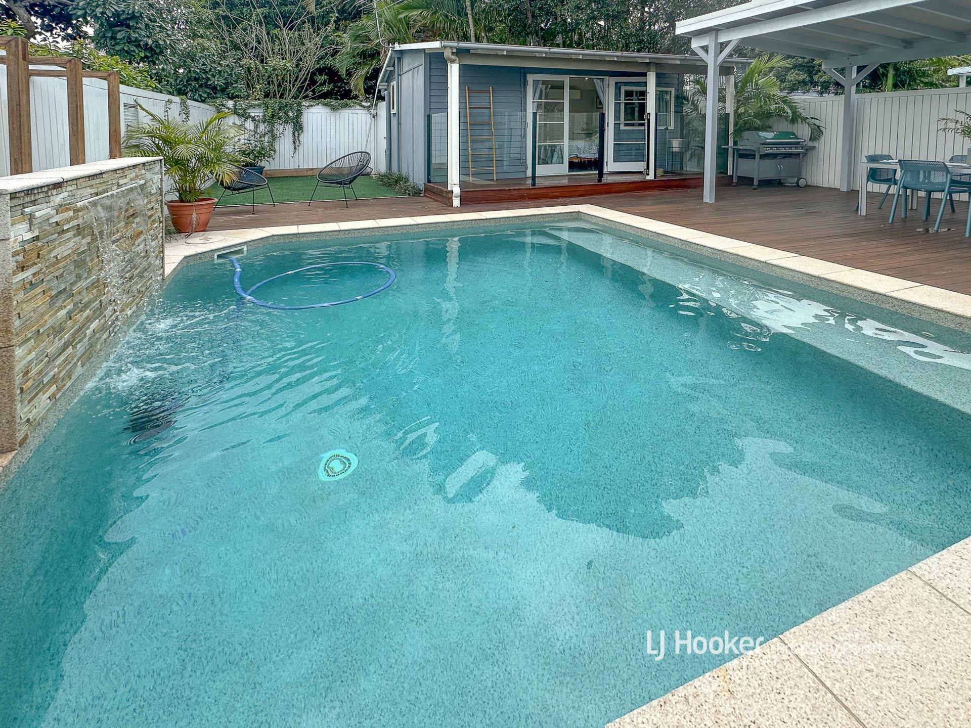 10 Todd Street, SHORNCLIFFE