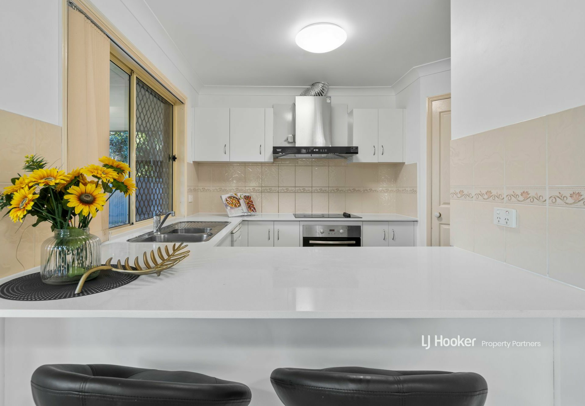 8 Tupelo Street, CALAMVALE