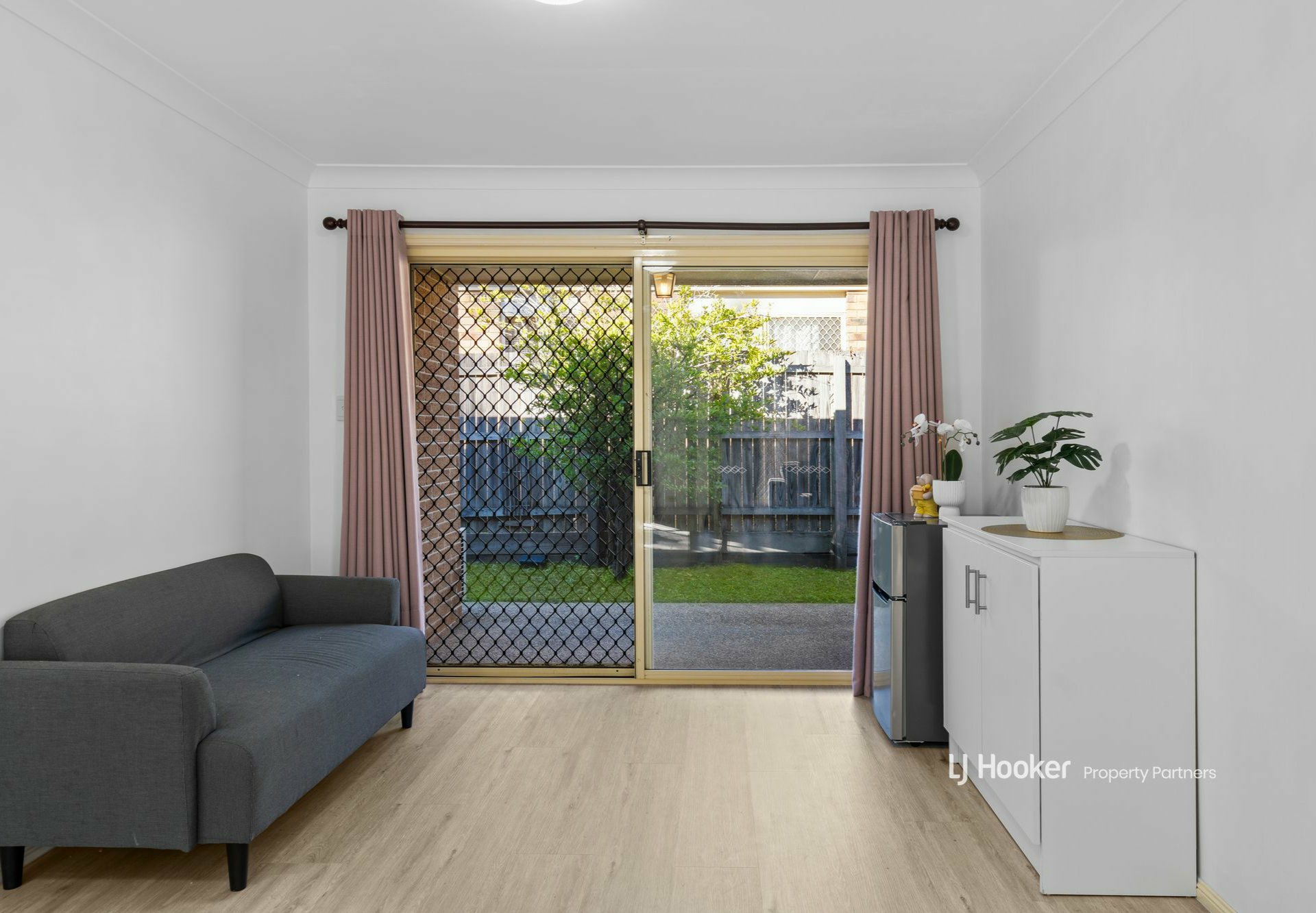 8 Tupelo Street, CALAMVALE