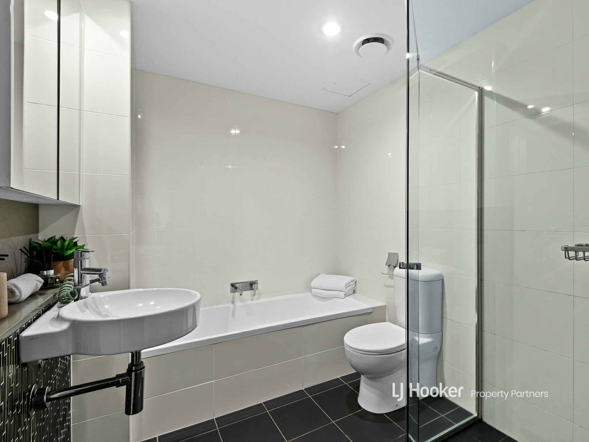 4202/501 Adelaide Street, BRISBANE CITY