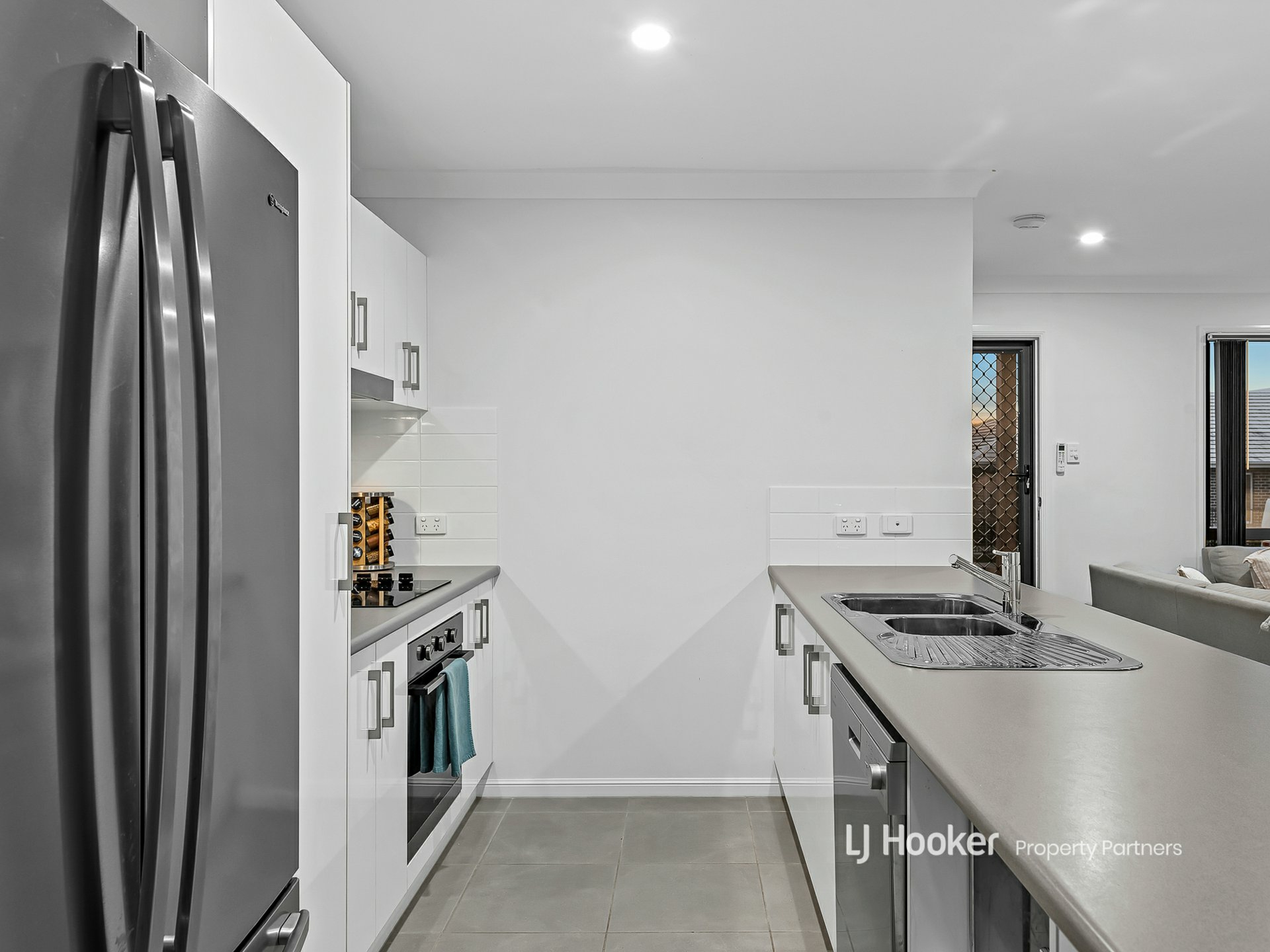 3 Ironbark Avenue, PARK RIDGE
