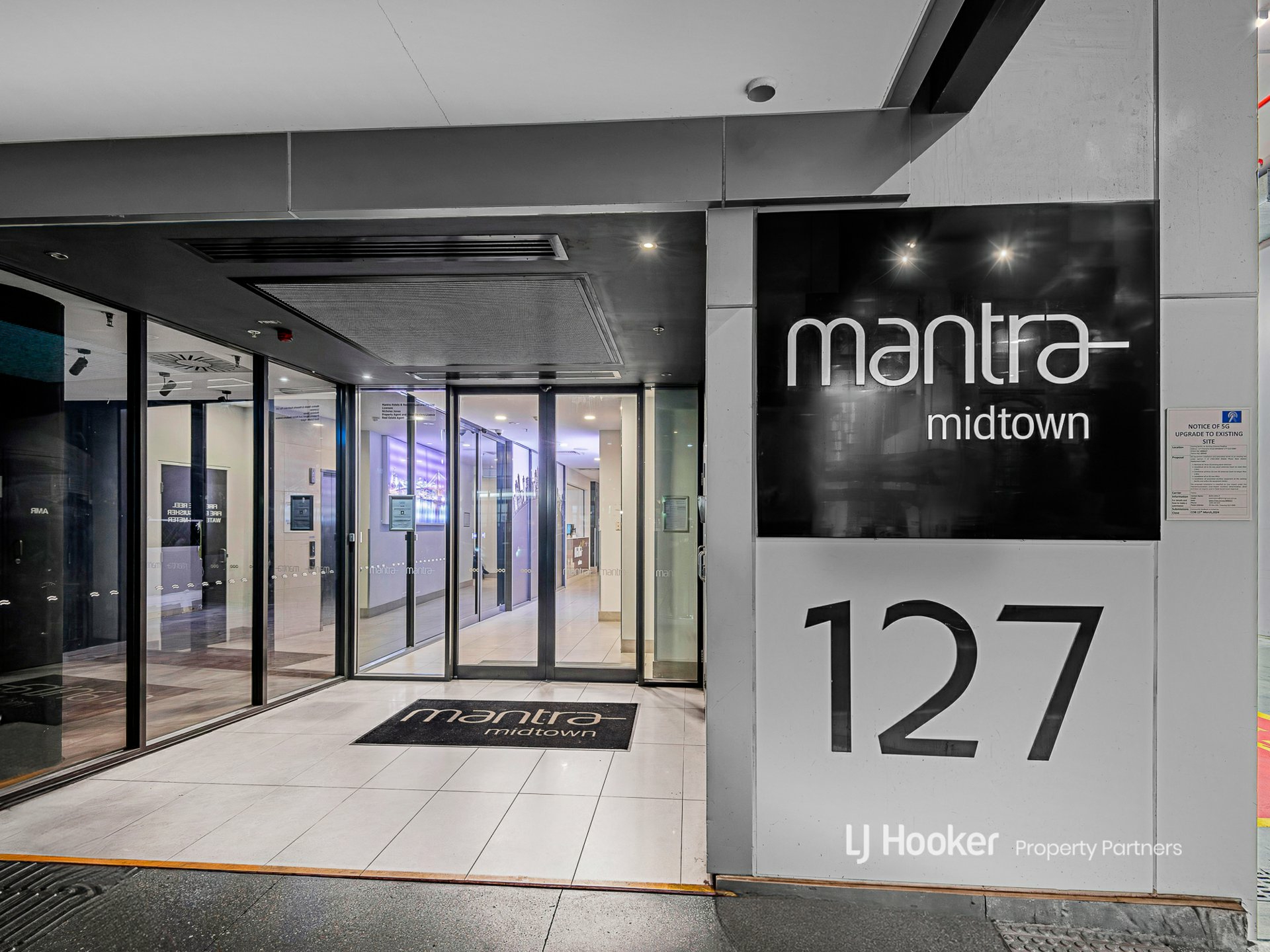 1201/127 Charlotte Street, BRISBANE CITY