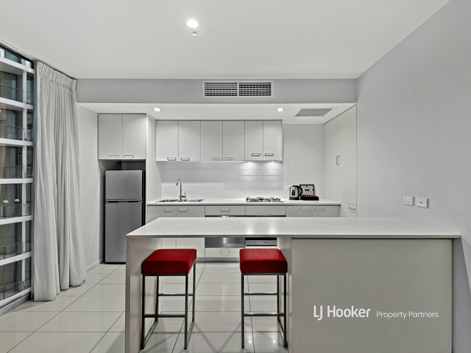 1201/127 Charlotte Street, BRISBANE CITY
