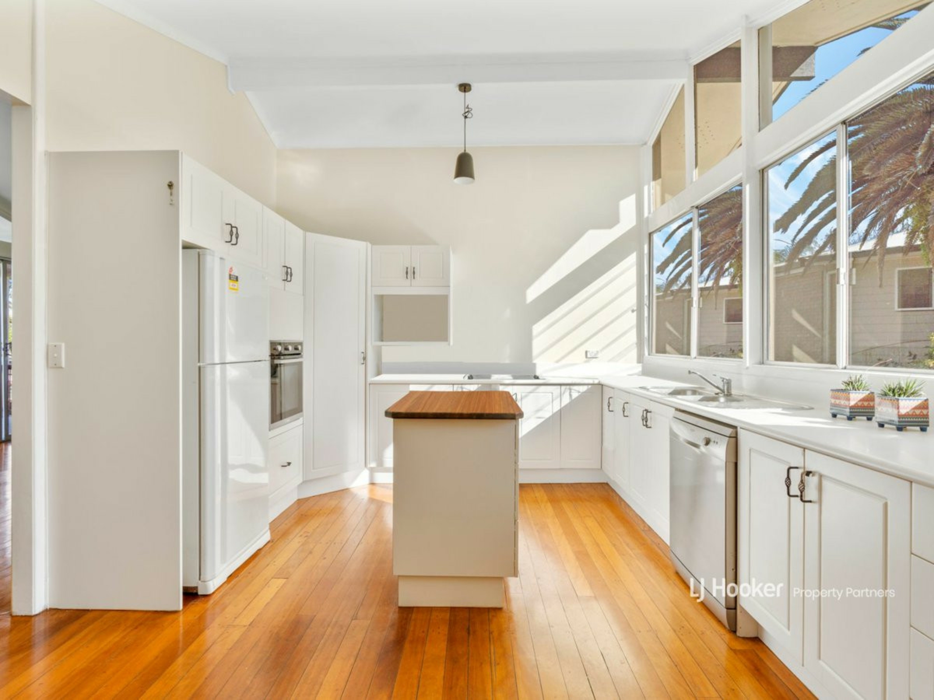 11 Marla Street — photo 7 of 14