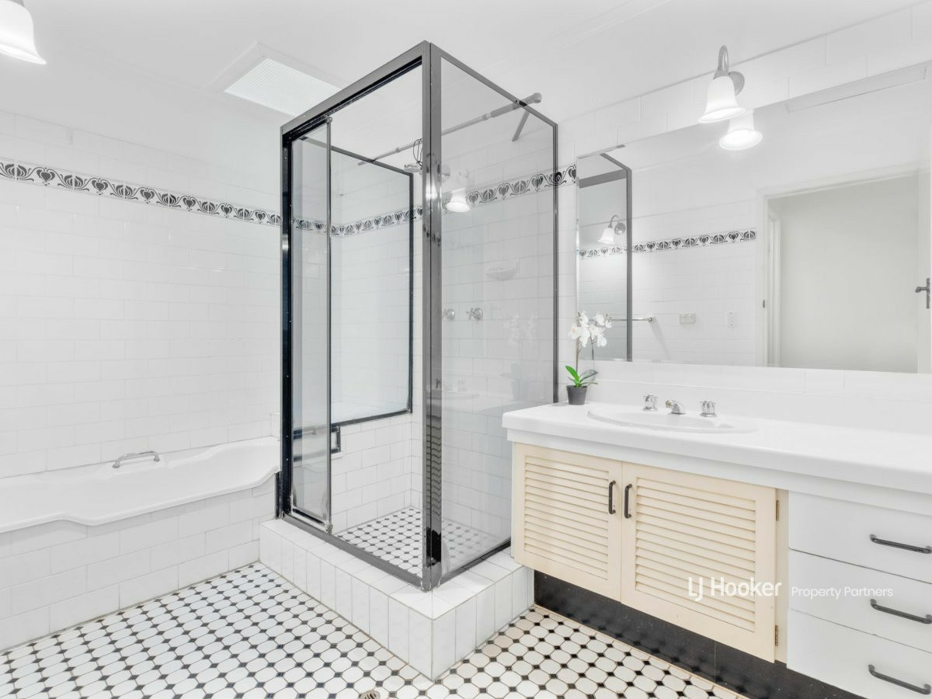 11 Marla Street — photo 11 of 14