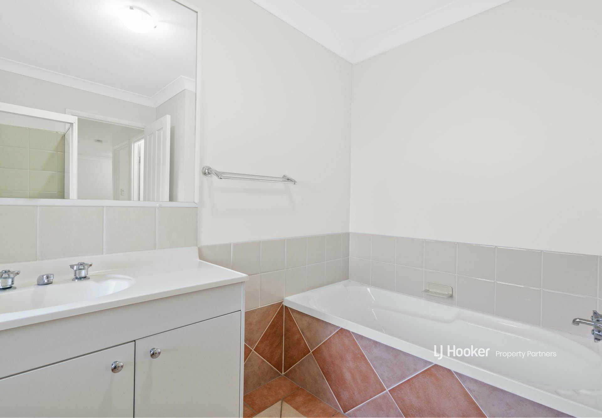 8/37 Landseer Street, SUNNYBANK HILLS