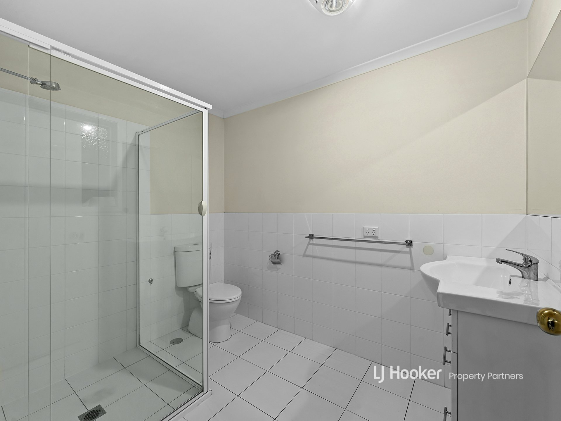 18 Mindona Street, WISHART