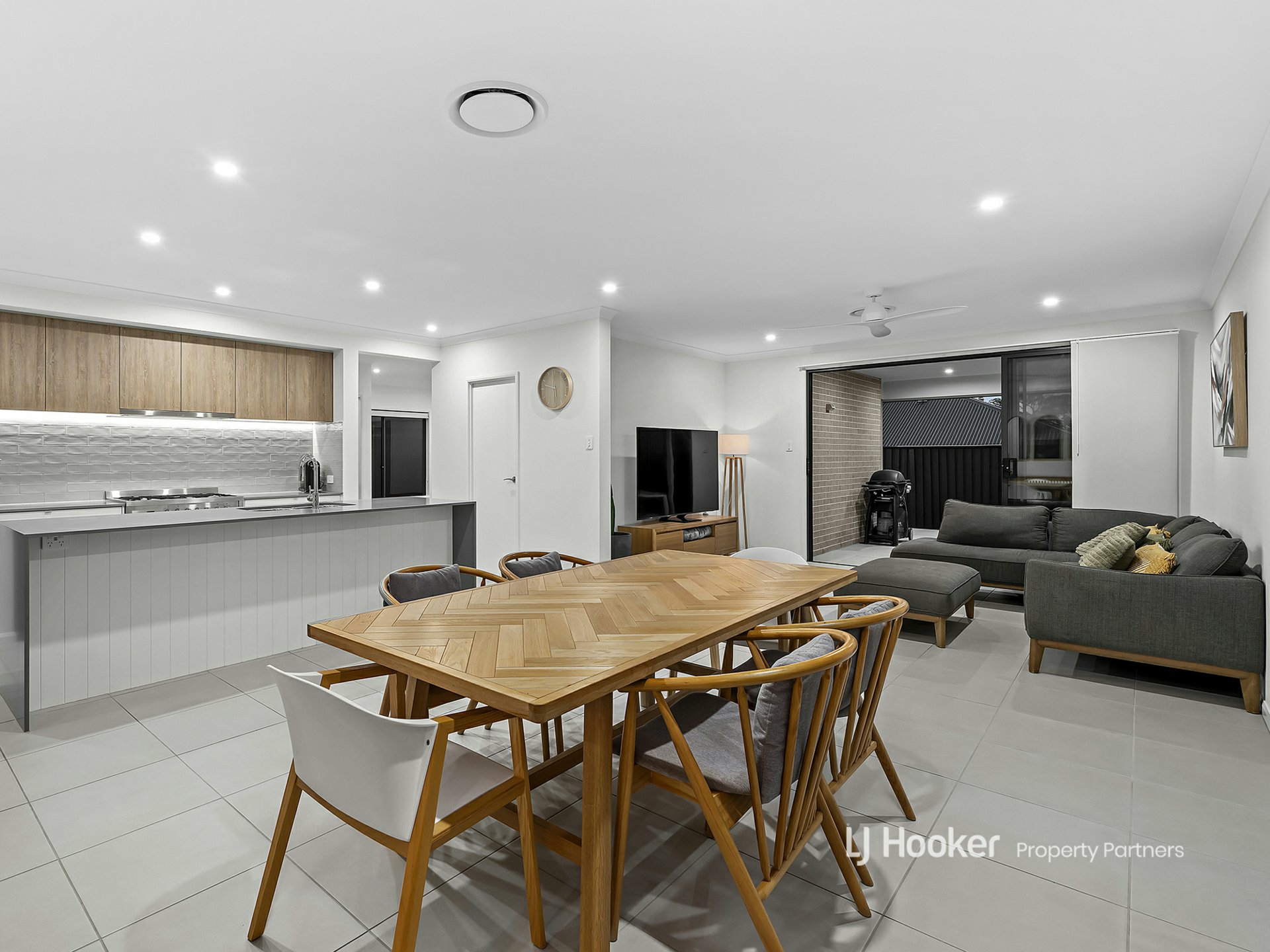 12 Grevillea Way, PARK RIDGE