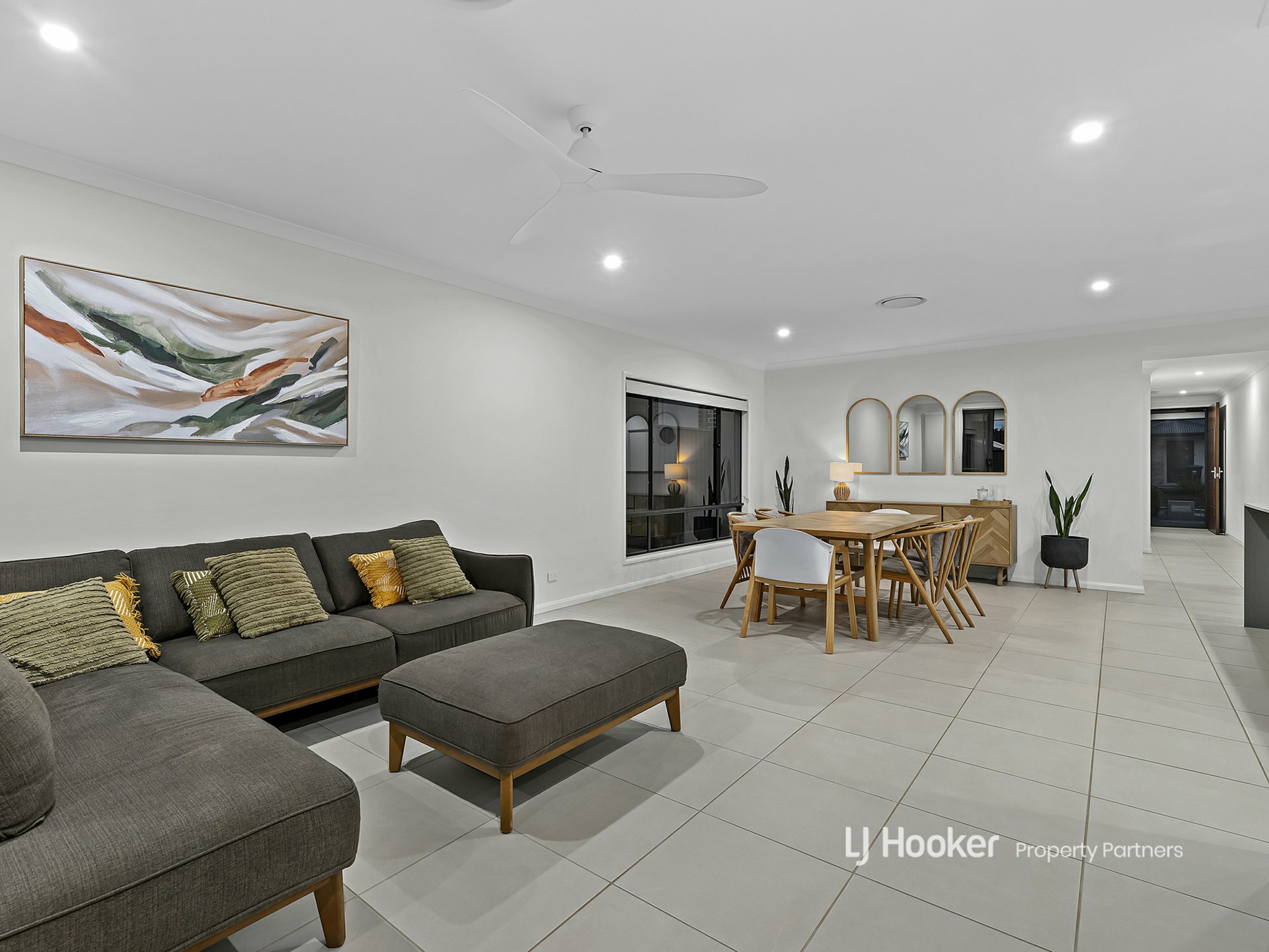 12 Grevillea Way, PARK RIDGE