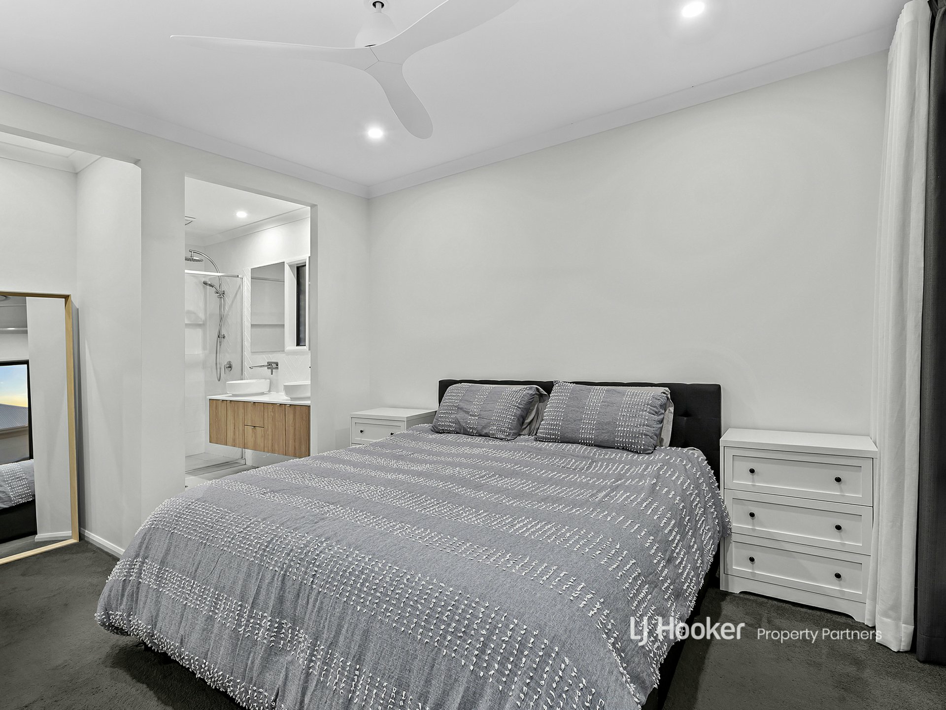 12 Grevillea Way, PARK RIDGE
