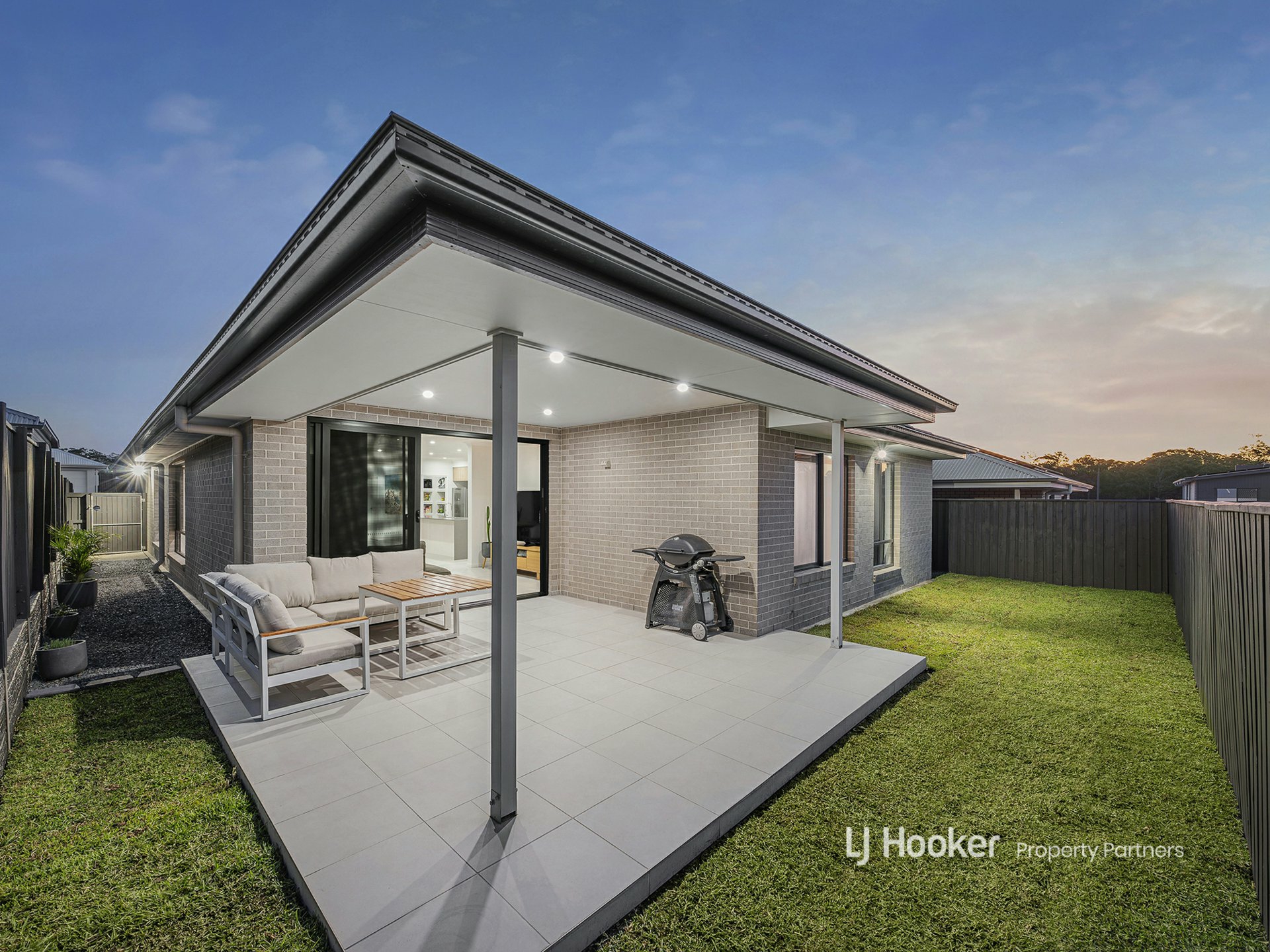 12 Grevillea Way, PARK RIDGE