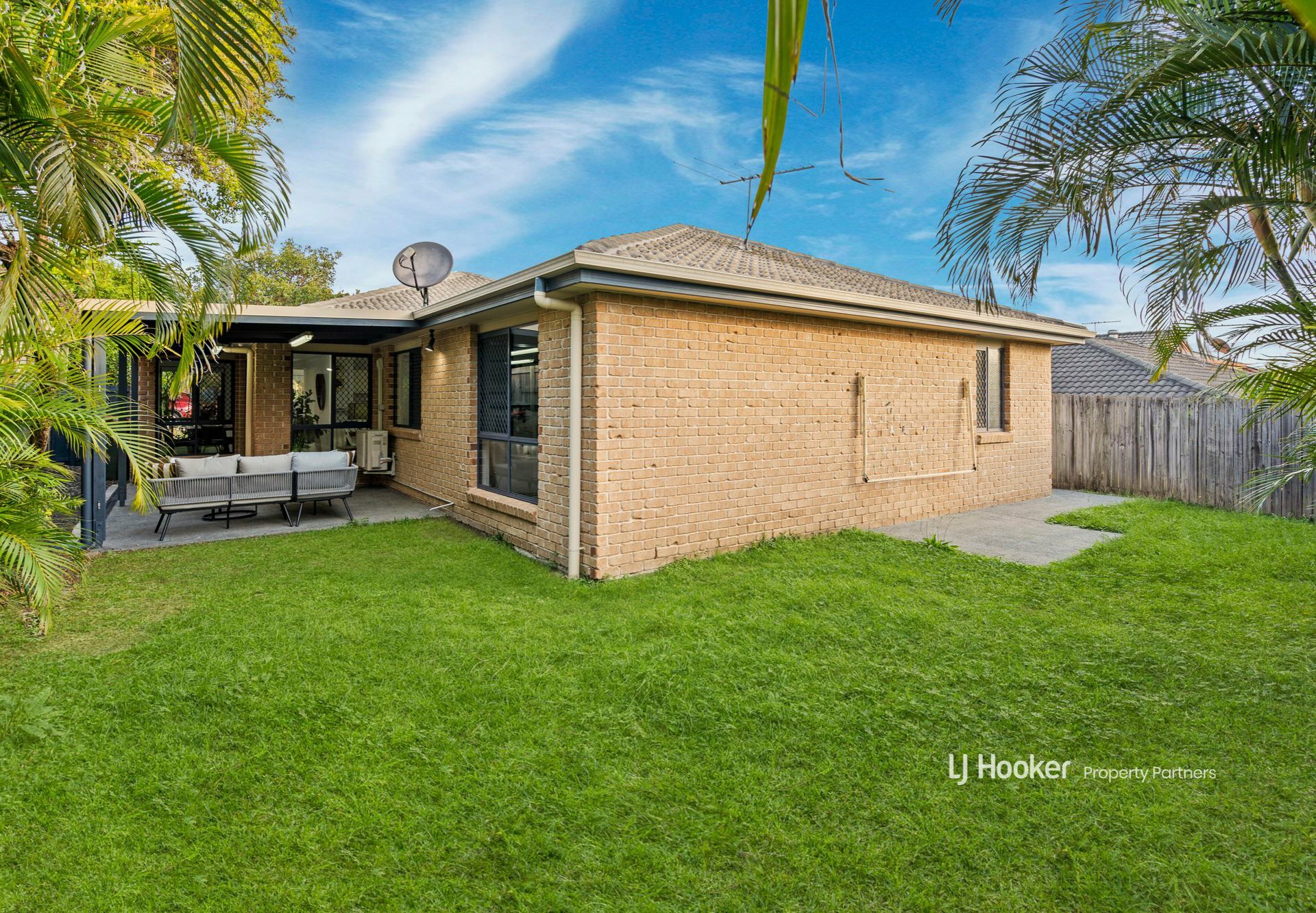 23 Mount D'Aguilar Crescent, ALGESTER