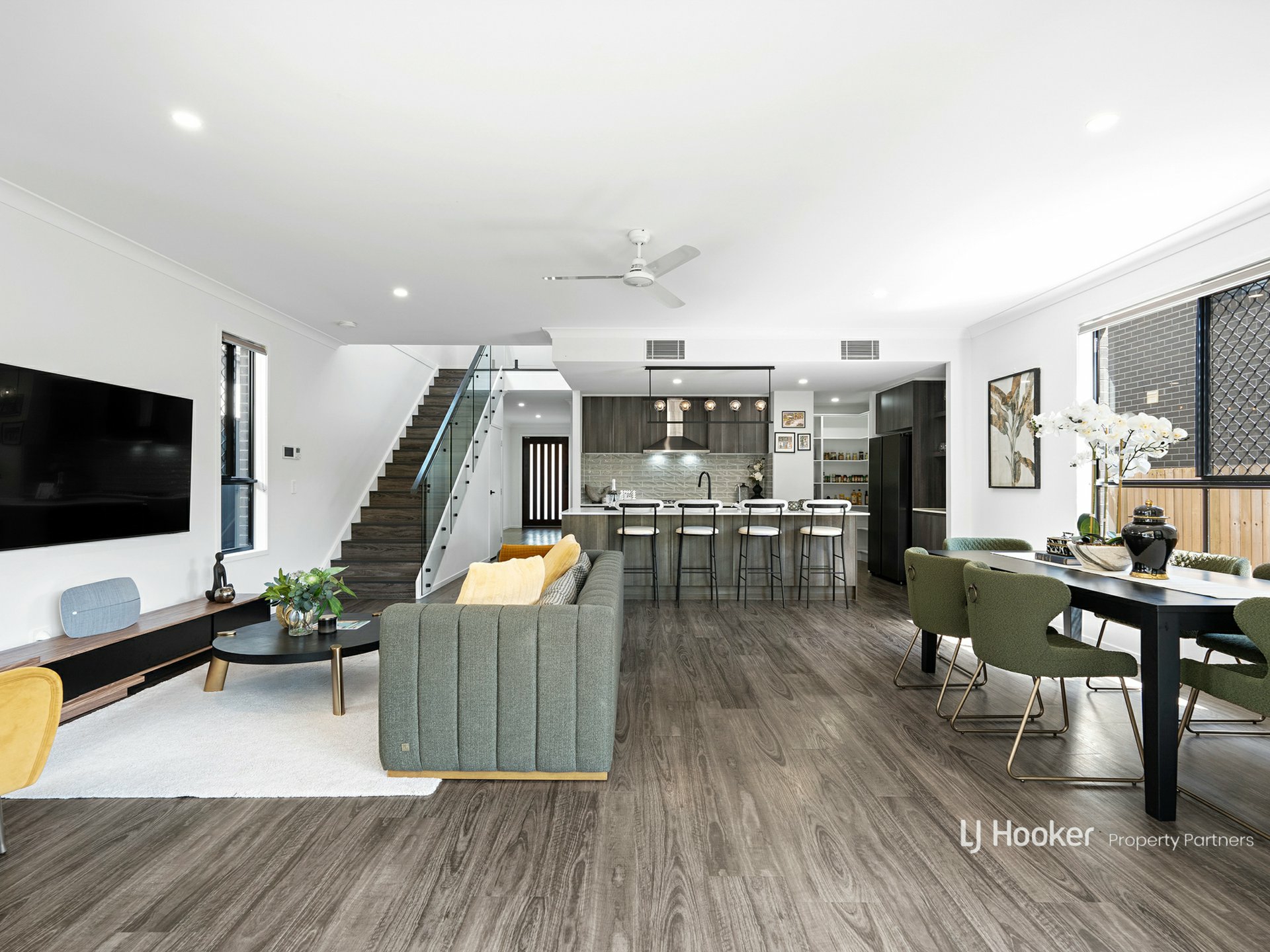 19 Sunnyside Street, ALGESTER