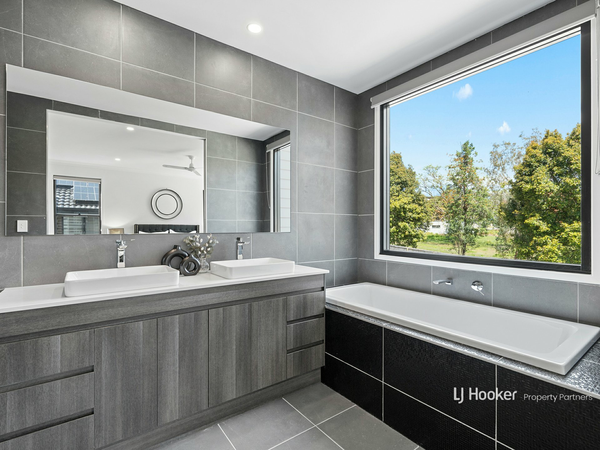 19 Sunnyside Street, ALGESTER
