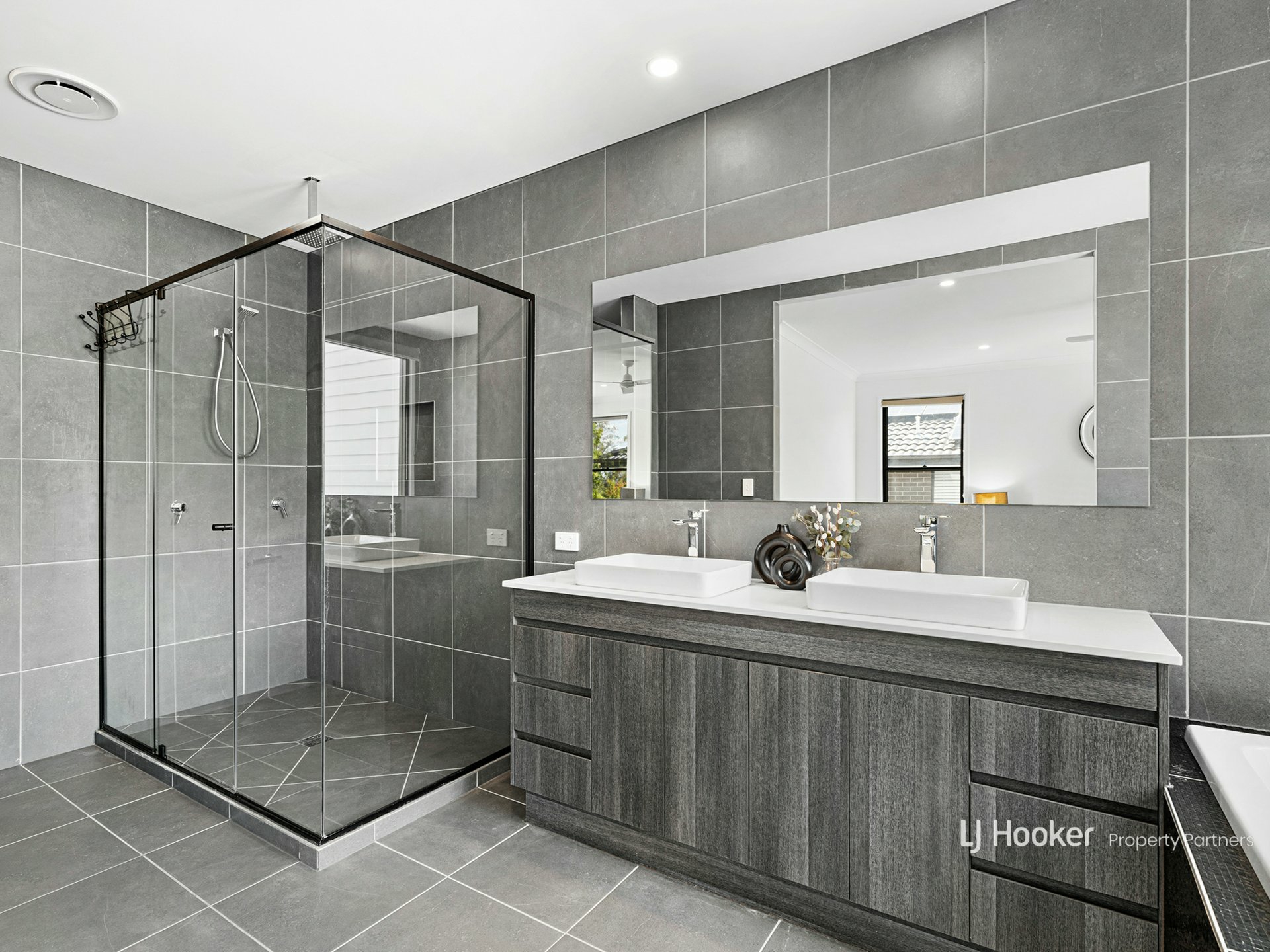 19 Sunnyside Street, ALGESTER