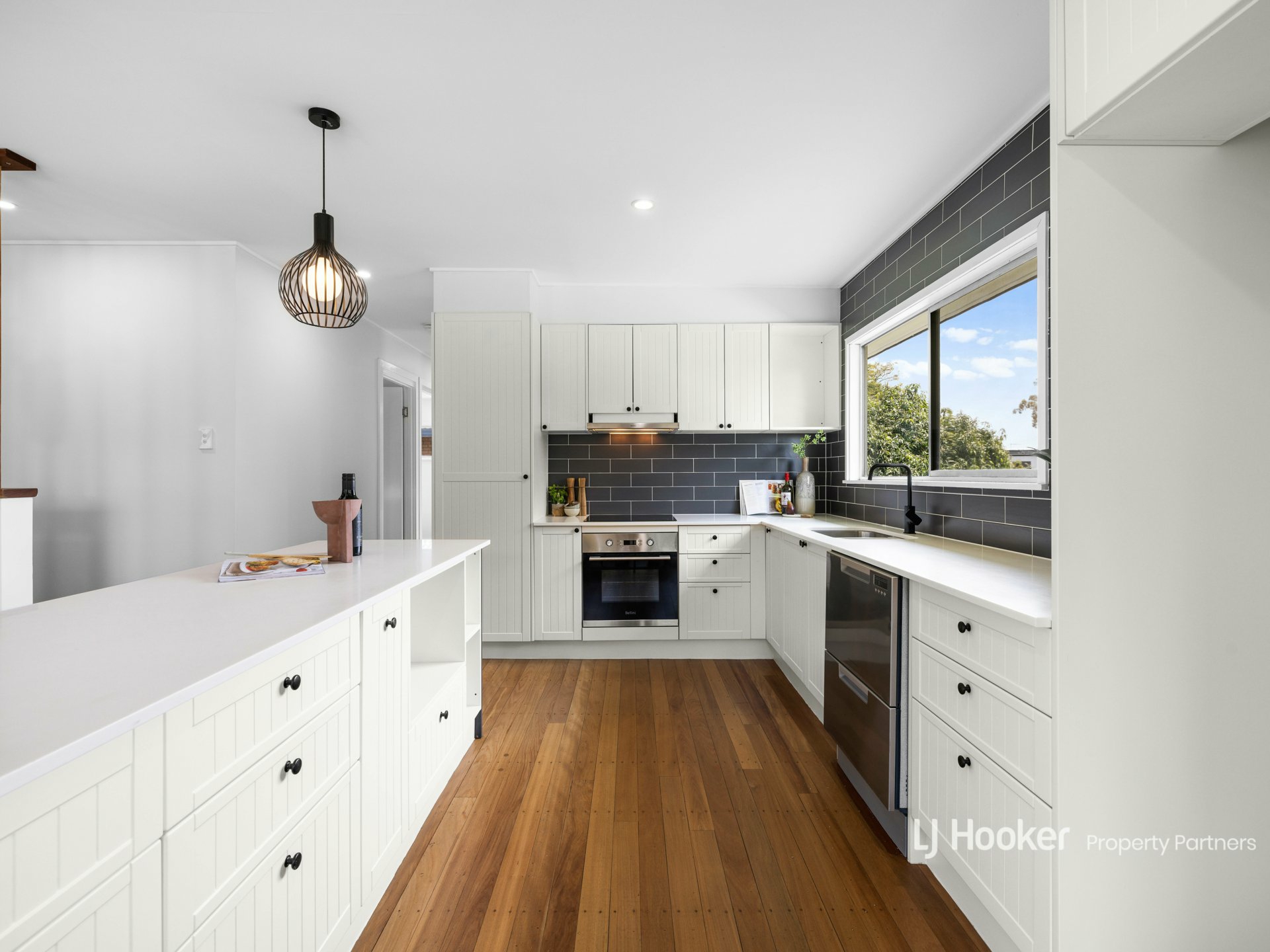 82 Goman Street, SUNNYBANK HILLS
