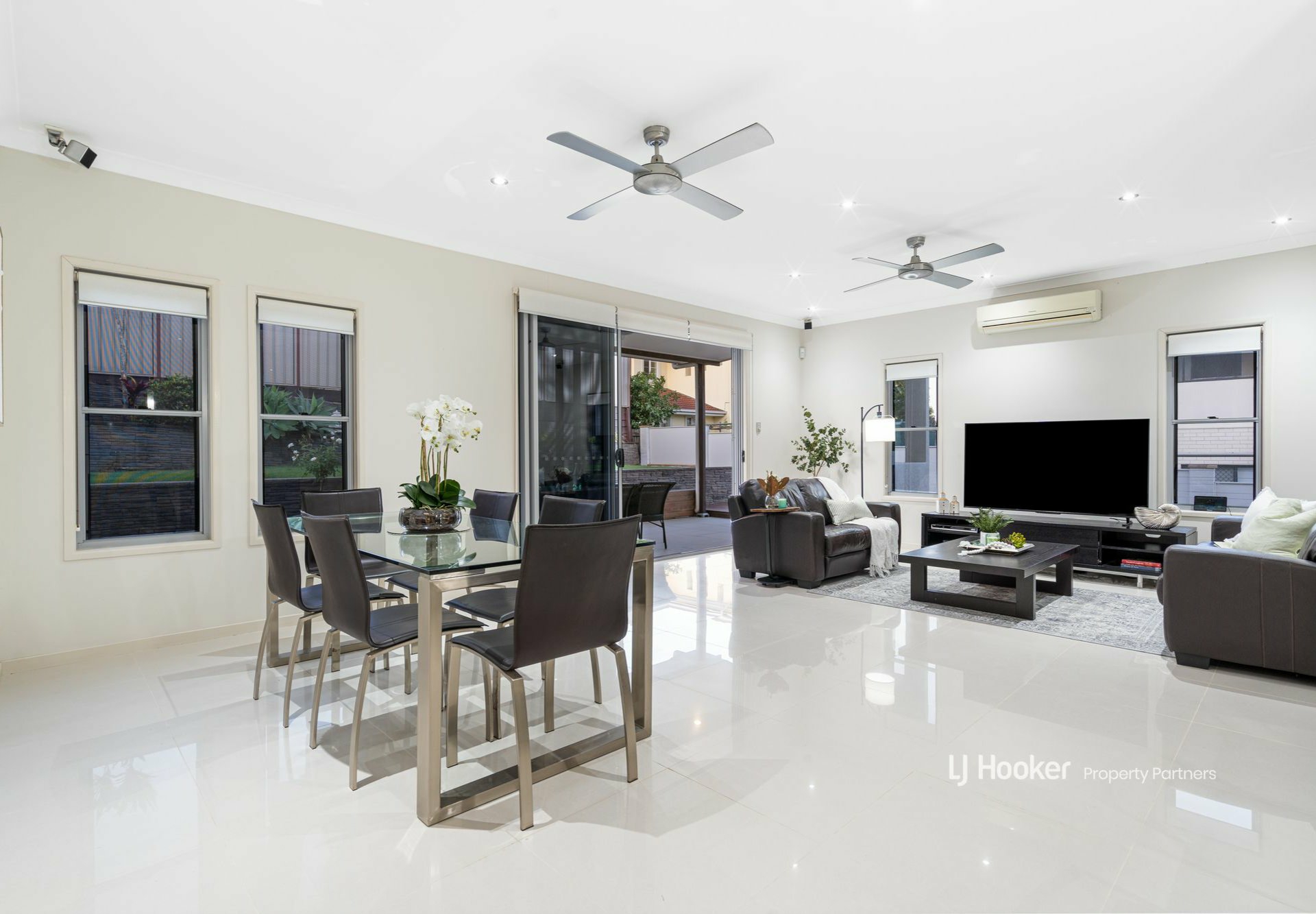 16 Wisteria Place, CALAMVALE