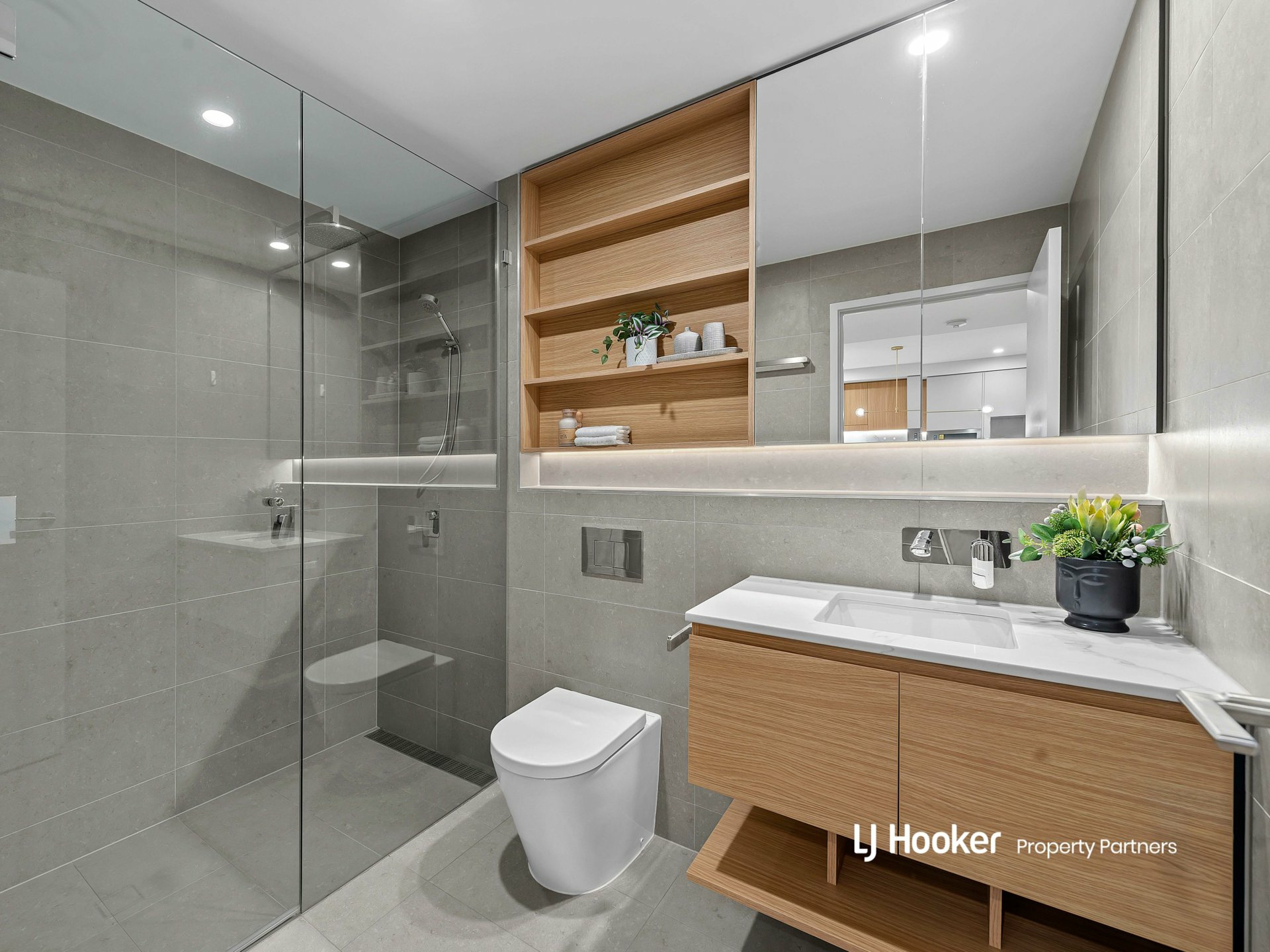 5/11 Priory Street, INDOOROOPILLY