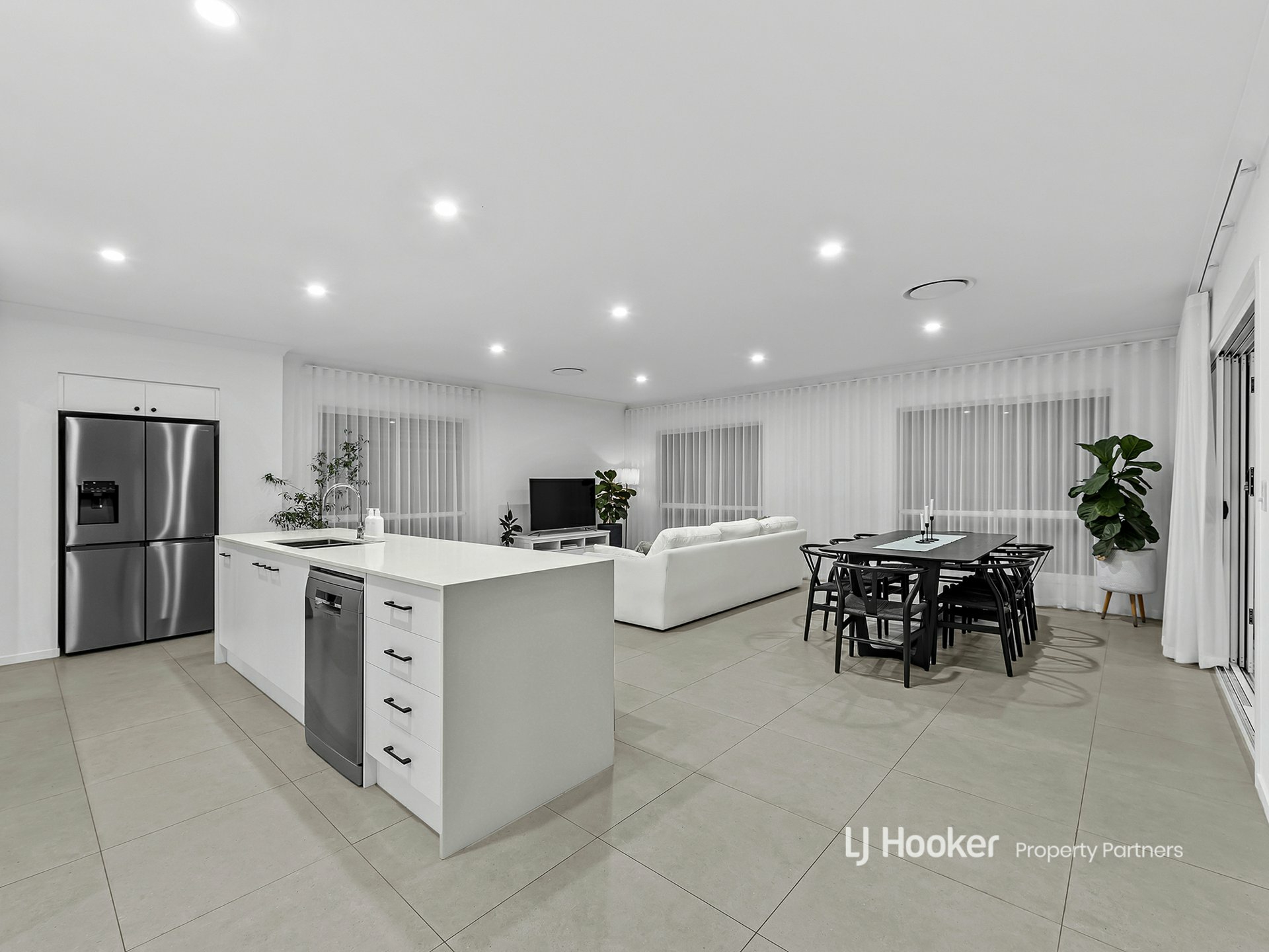 53 Davidson Circuit, PARK RIDGE