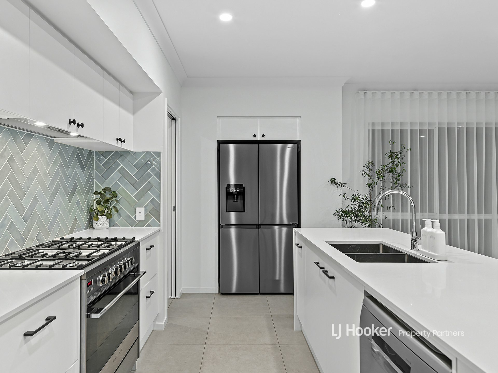 53 Davidson Circuit, PARK RIDGE