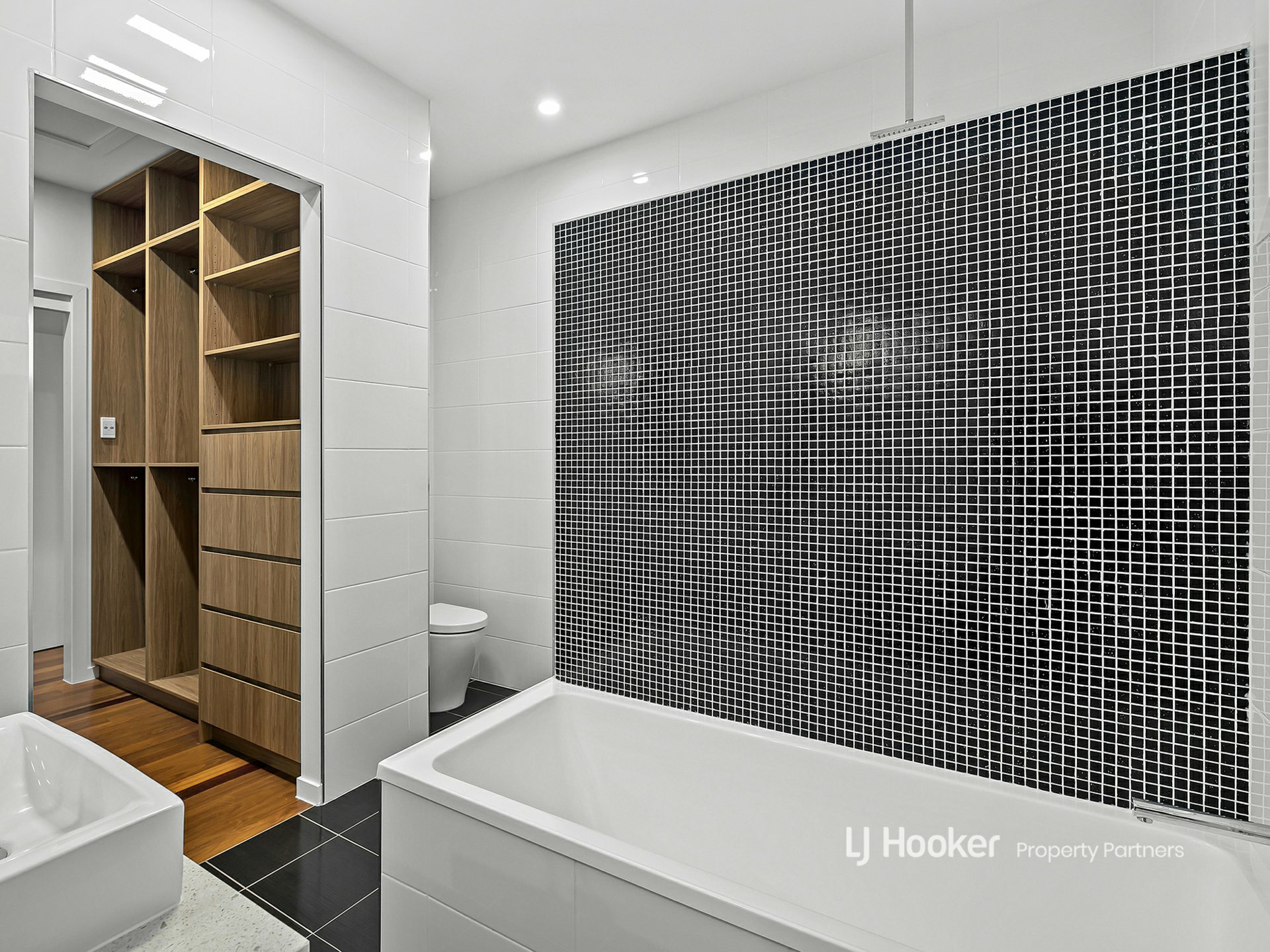 36 Mulsanne Street, HOLLAND PARK WEST