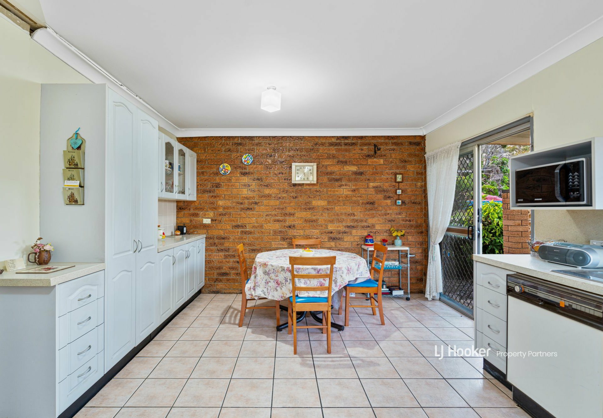 4 Bertie Street — photo 12 of 25