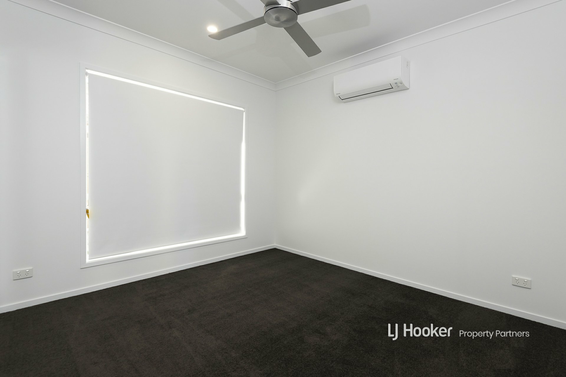 1 & 2/22A Monash Road, LOGANLEA