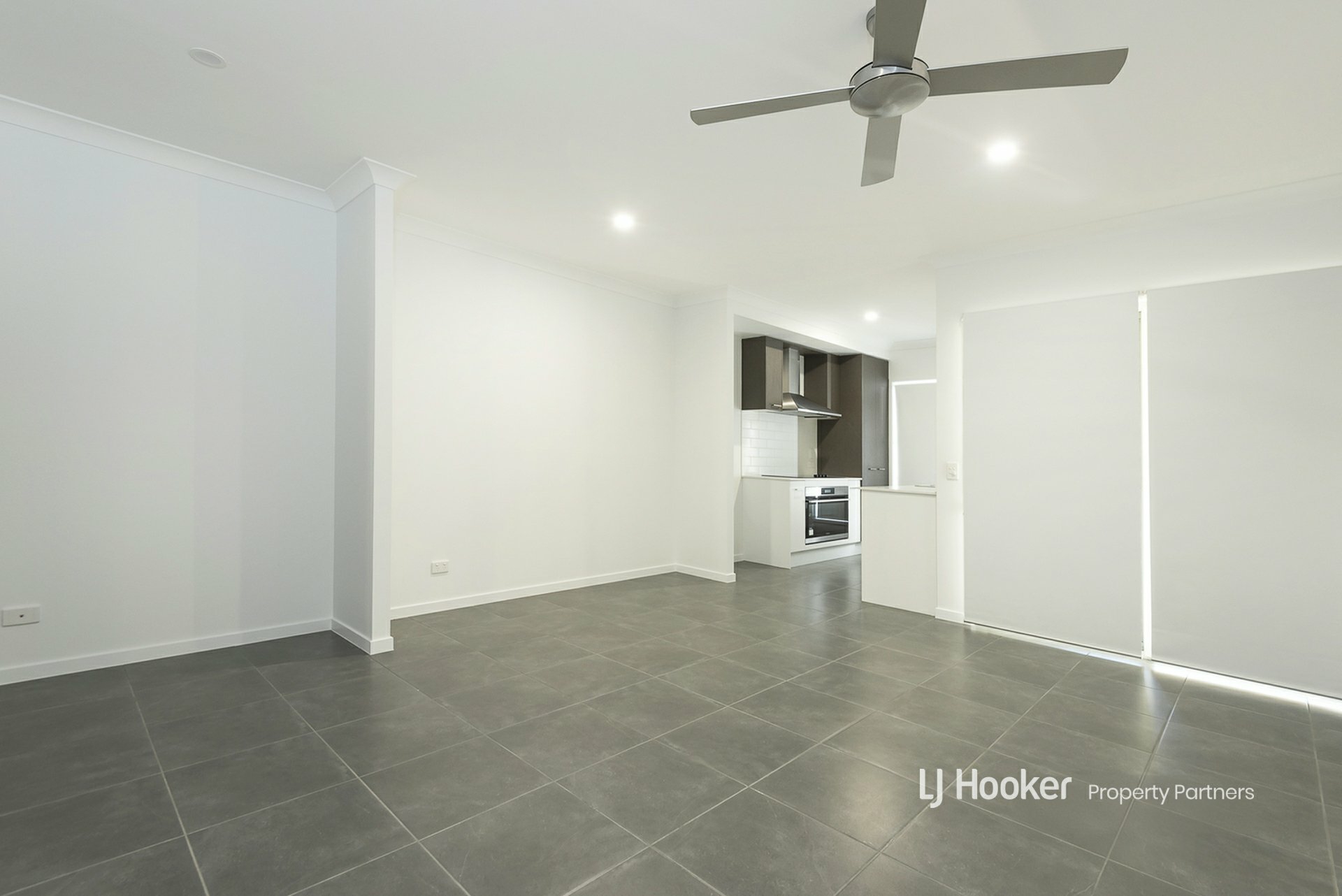 1 & 2/22A Monash Road, LOGANLEA
