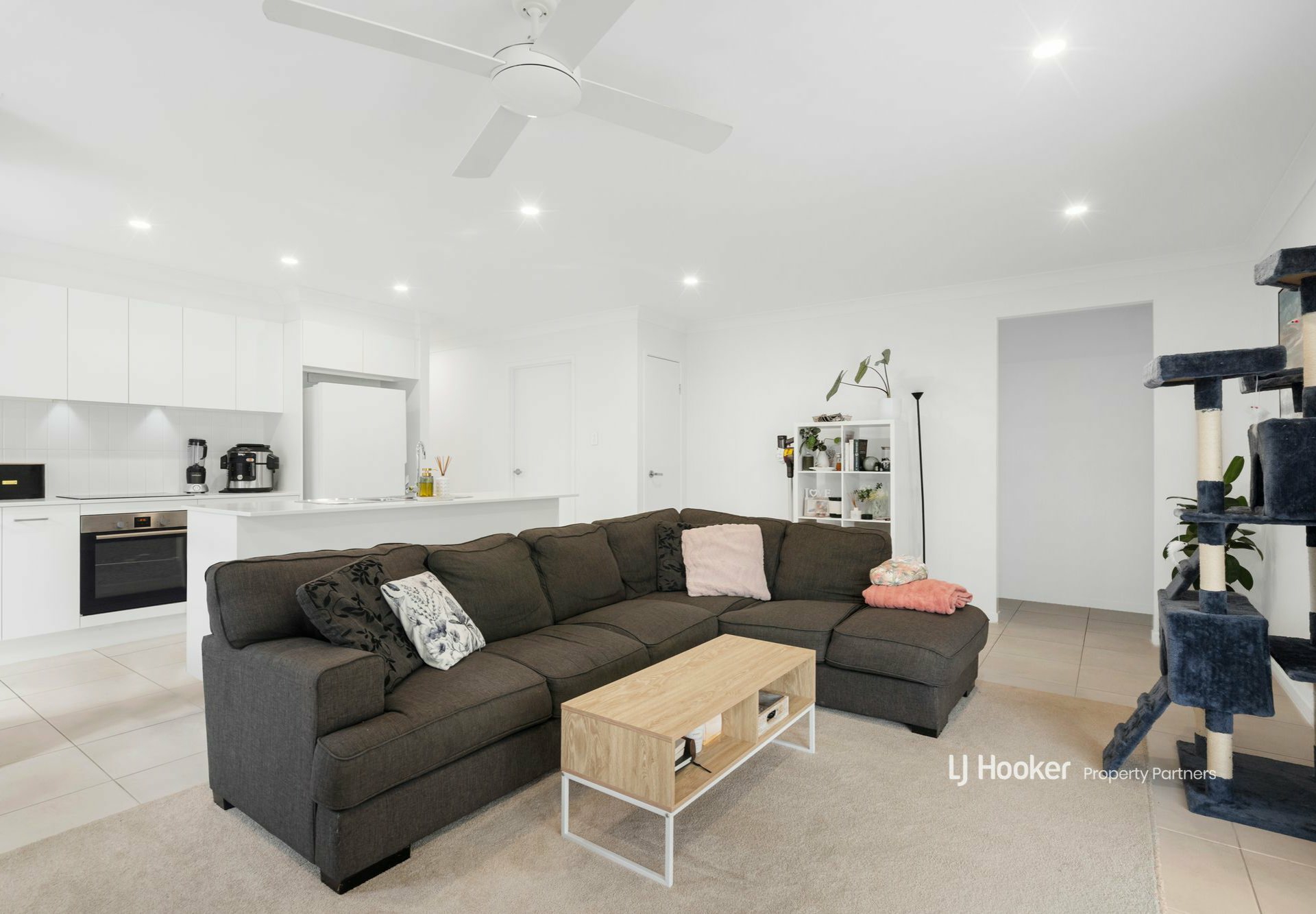 24 Randwick Avenue, LOGAN RESERVE