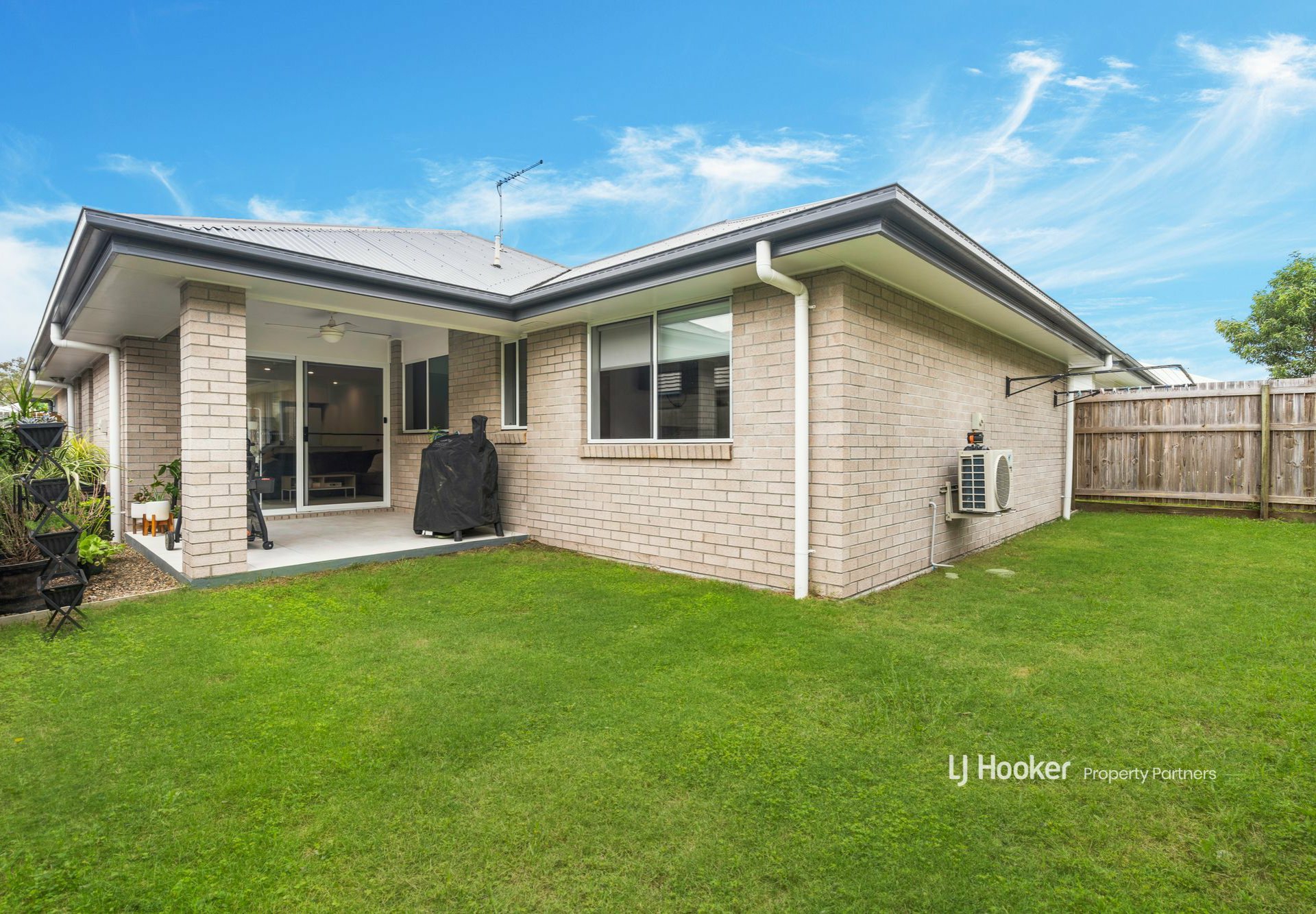 24 Randwick Avenue, LOGAN RESERVE