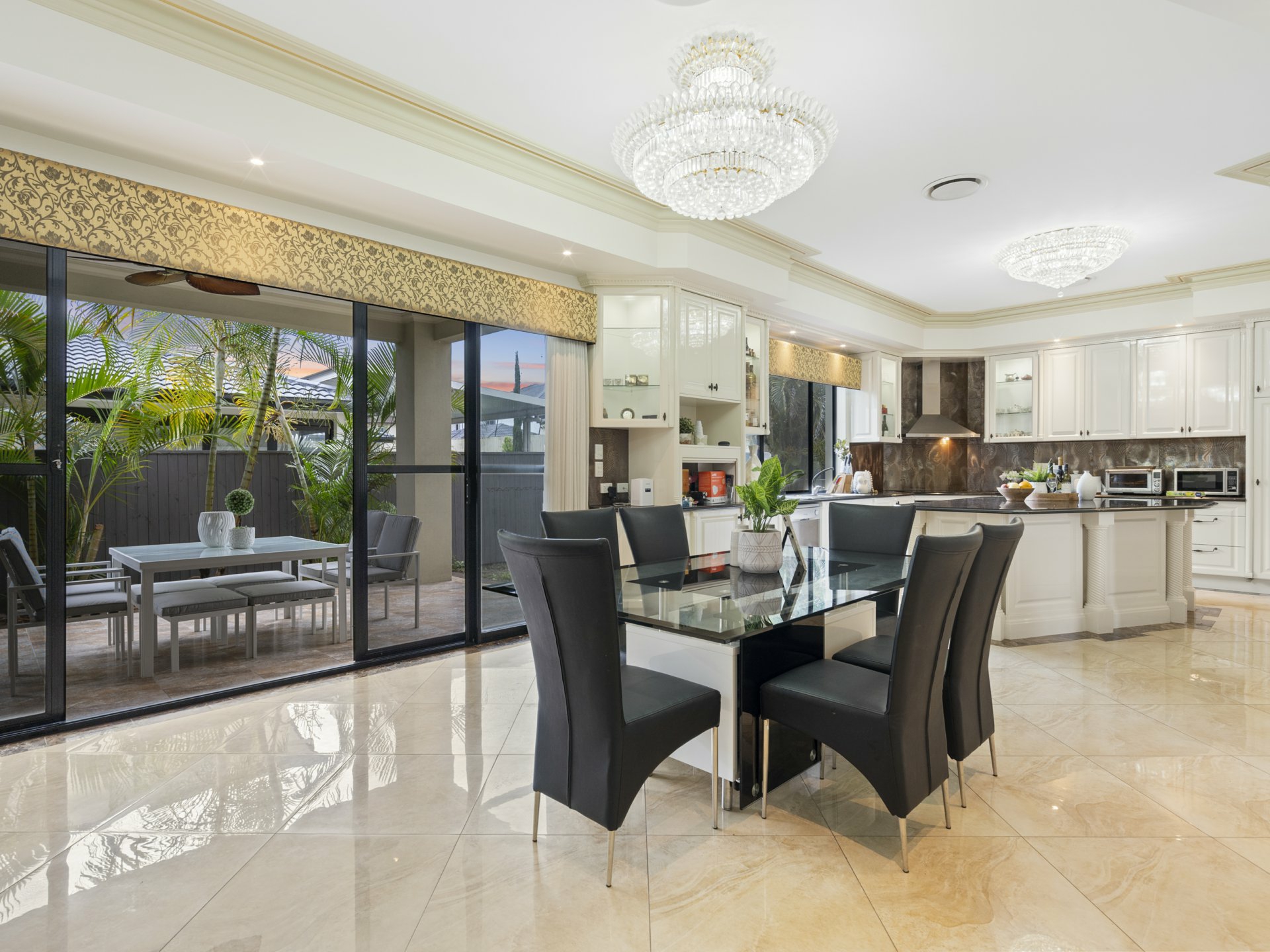 26 Beechwood Close, STRETTON