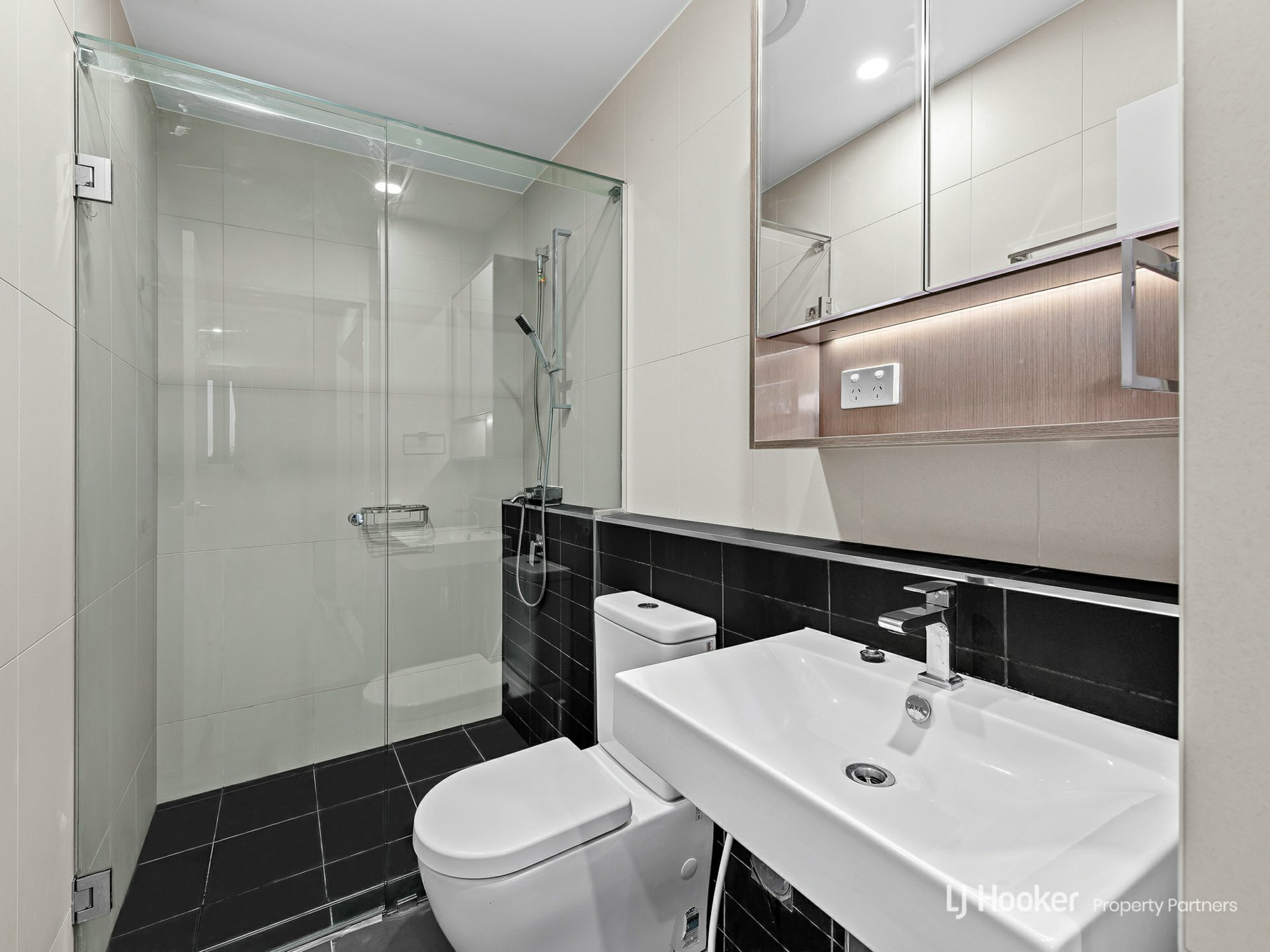 304/3 Grout Street, MACGREGOR